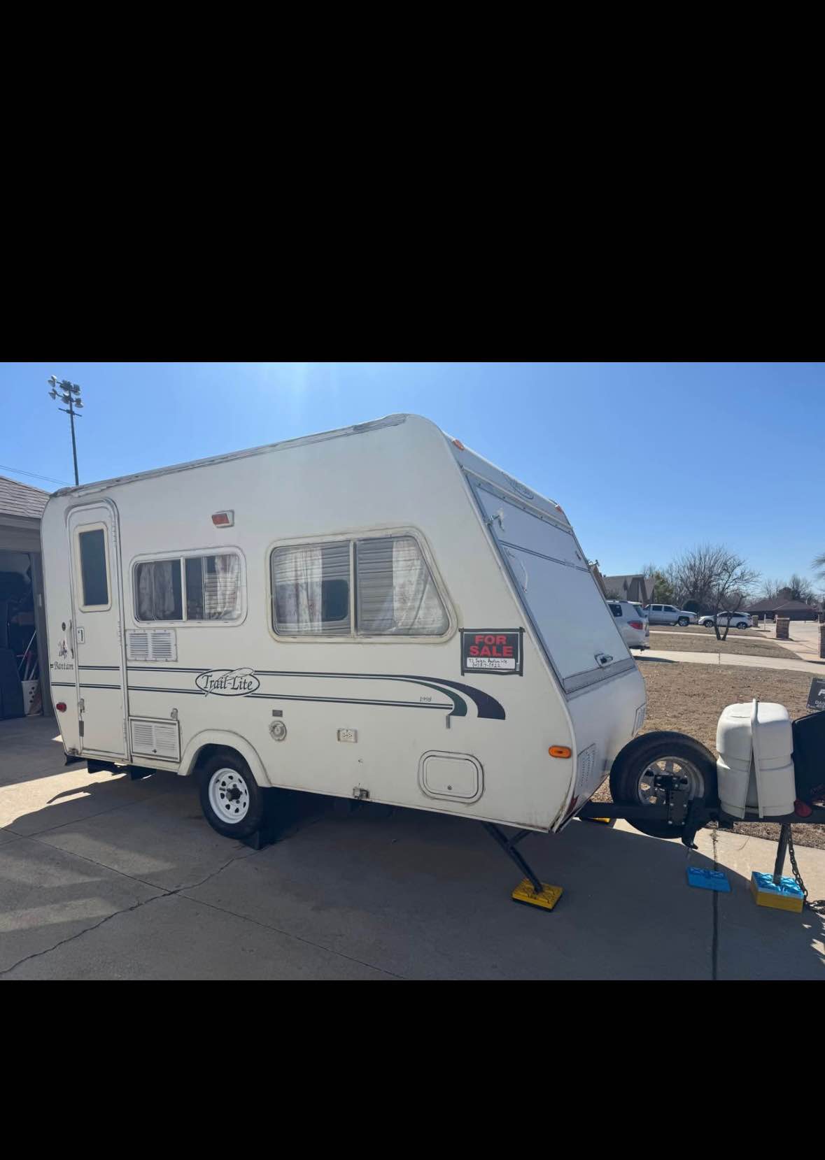 Magical hippie trailer! Bantam Trail-lite RV c-class hybrid camper ...