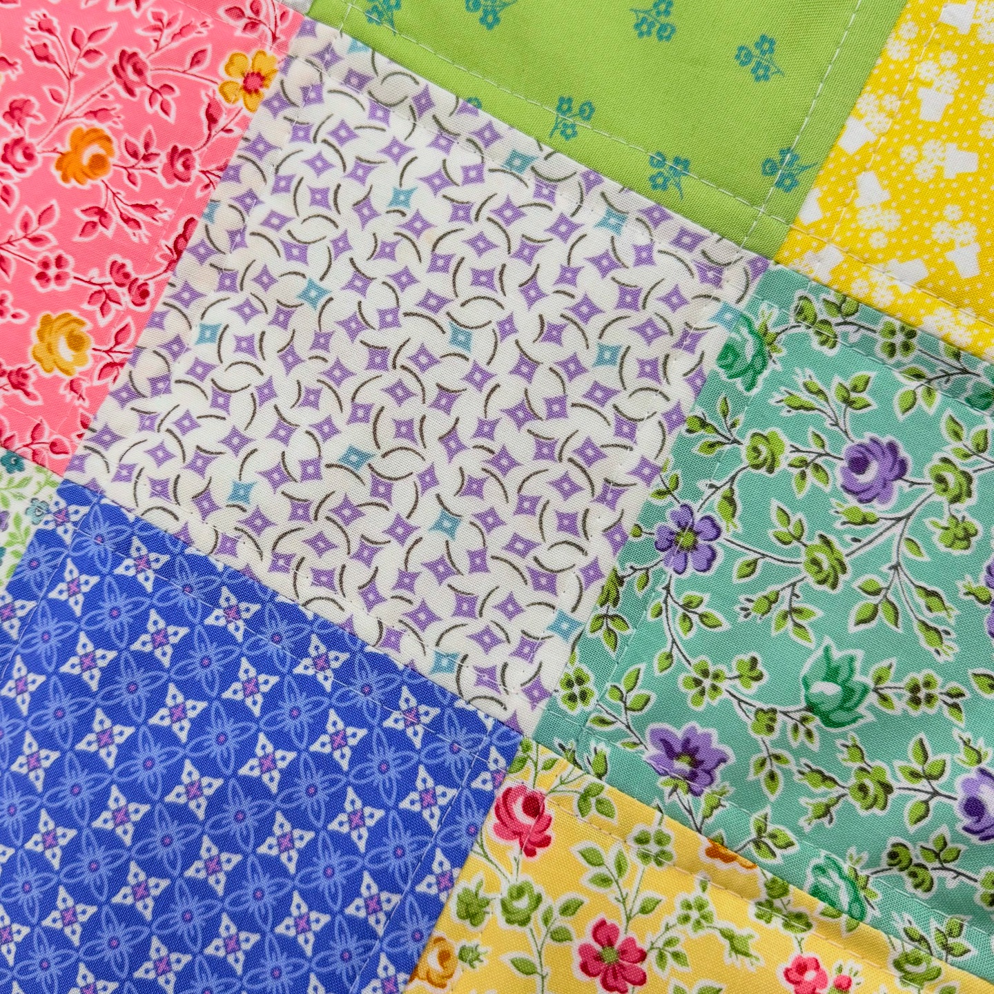 Tami Jones •... - Tami Jones • Hometown Quilt Company, LLC