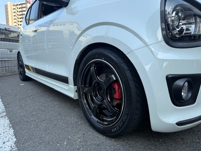 アルトワークスに「ADVAN Racing TC4 15-5.5J」と「ADVAN FLEVA V701