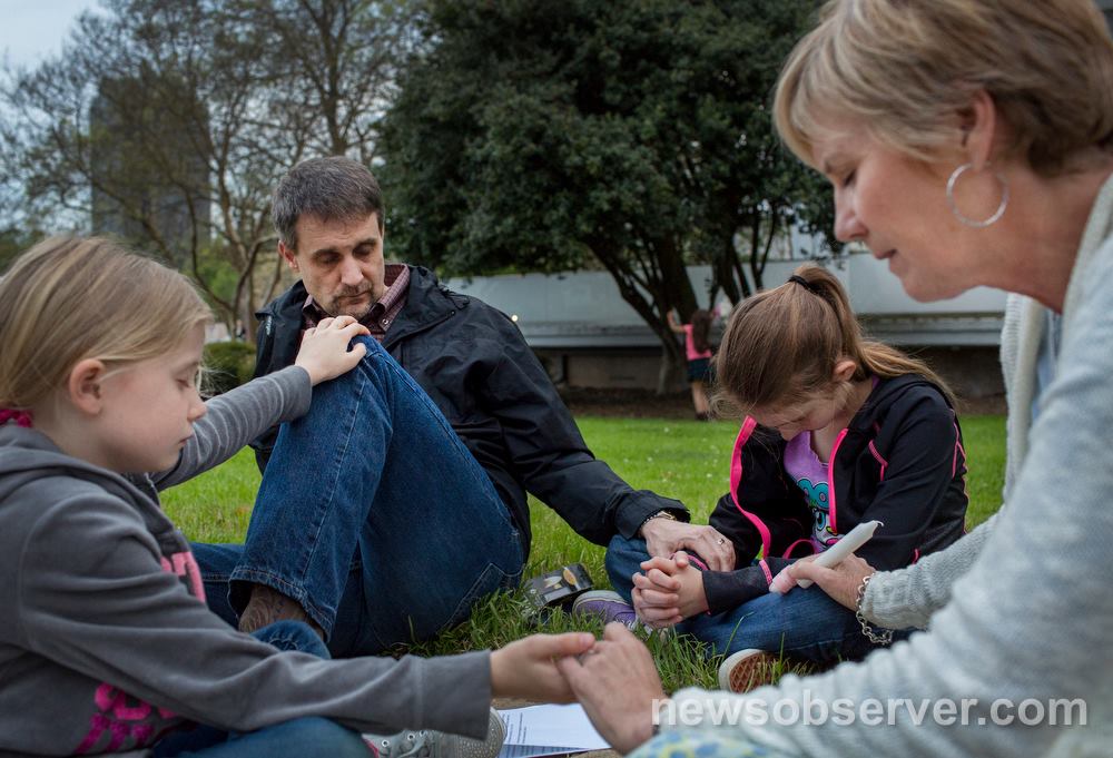 The News & Observer - From left, Annalise Todd, 9, Phillip Todd, Embre ...