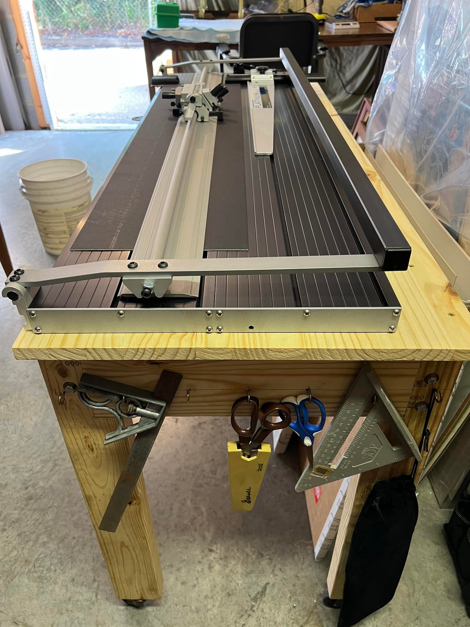 Logan mat cutter 700sg, The Logan Simplex Matcutter like new. New