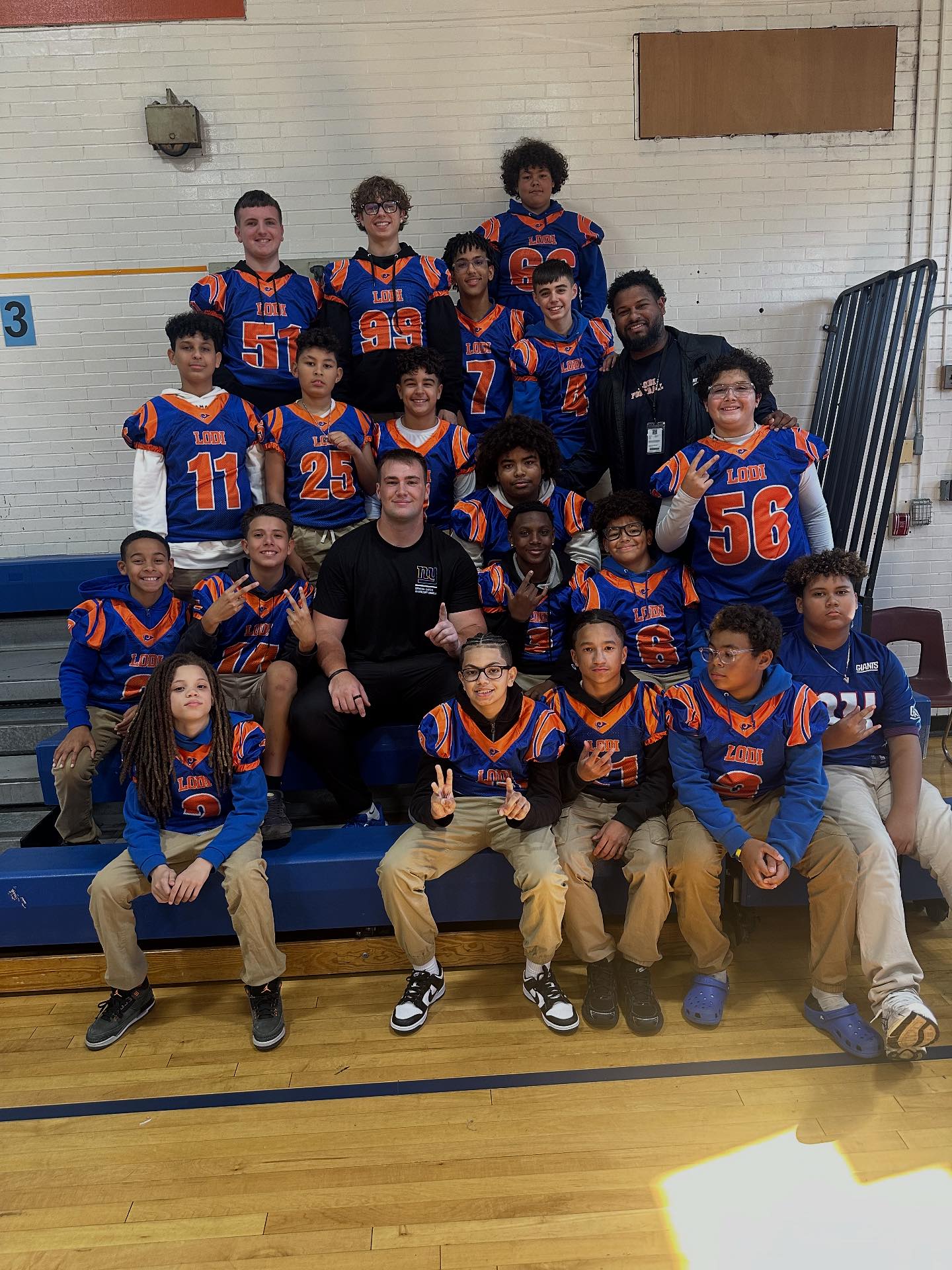 🏈💙 A huge thank you to the... - Borough of Lodi Recreation | Facebook