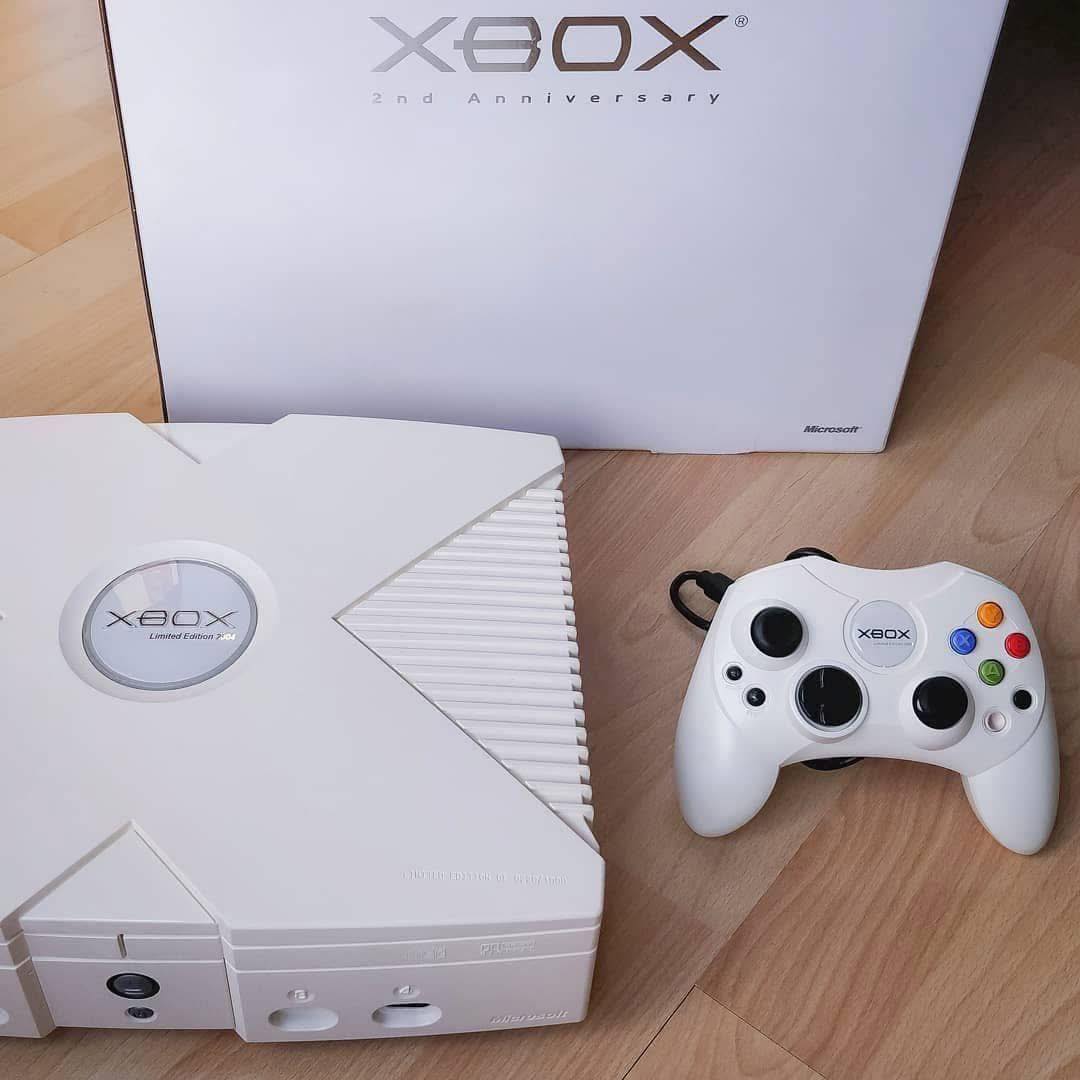 XBOX ホワイト The super rare white Xbox original from Japan