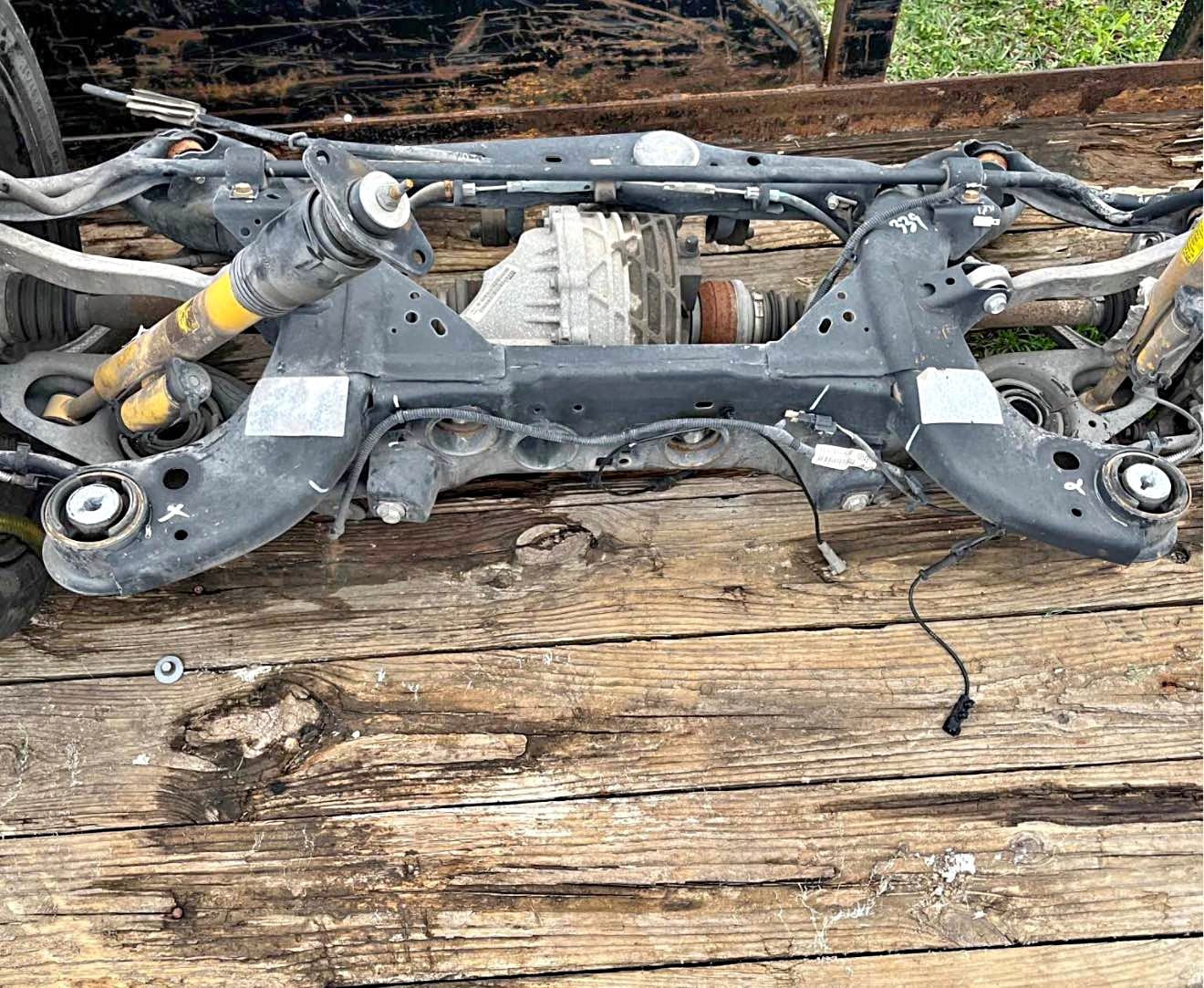 Updated 03-21-2026. 2014 srt8 rear cradle - Car Engines & Engine Parts ...