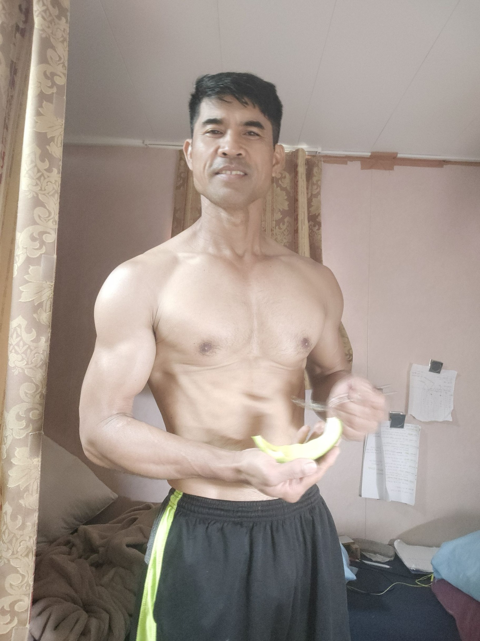 Larry Devis Roldan
