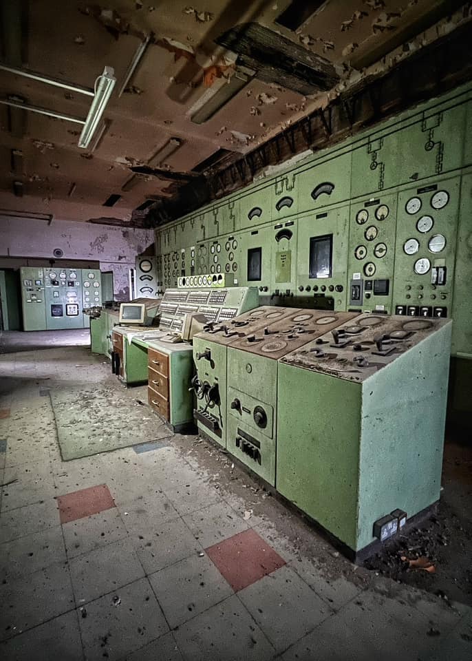 The control room at Neasden power station - 1968