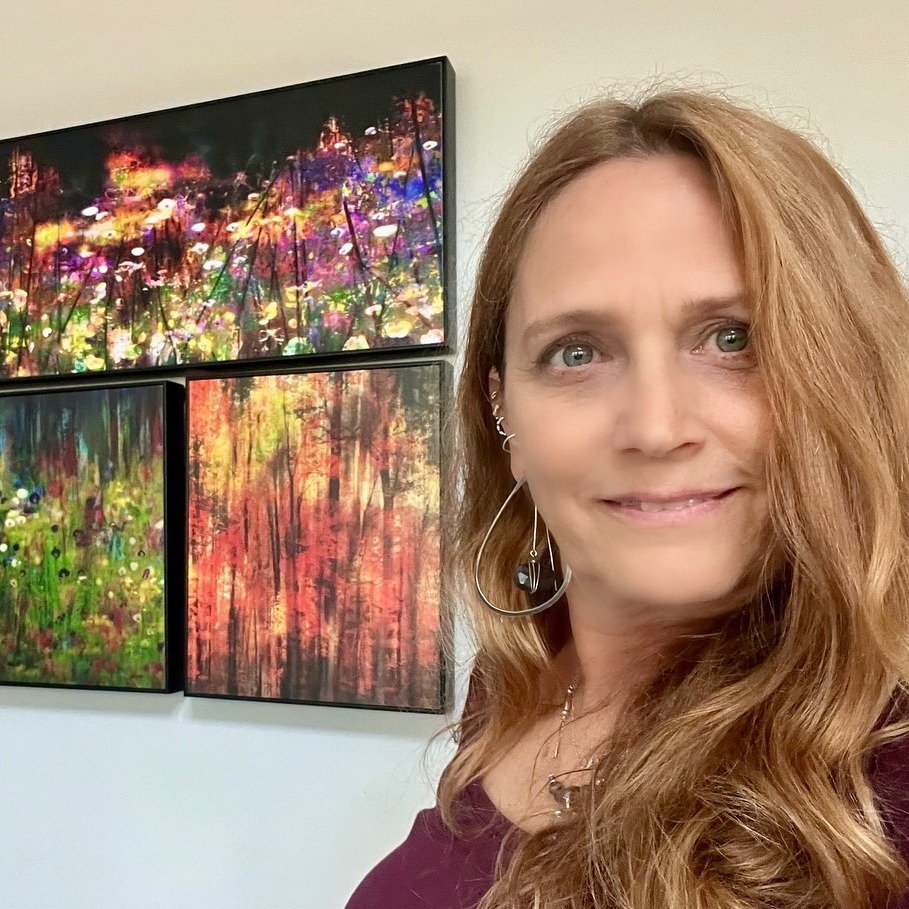 Cadence Cadence is a vibrant encaustic floral abstraction that pulses ...