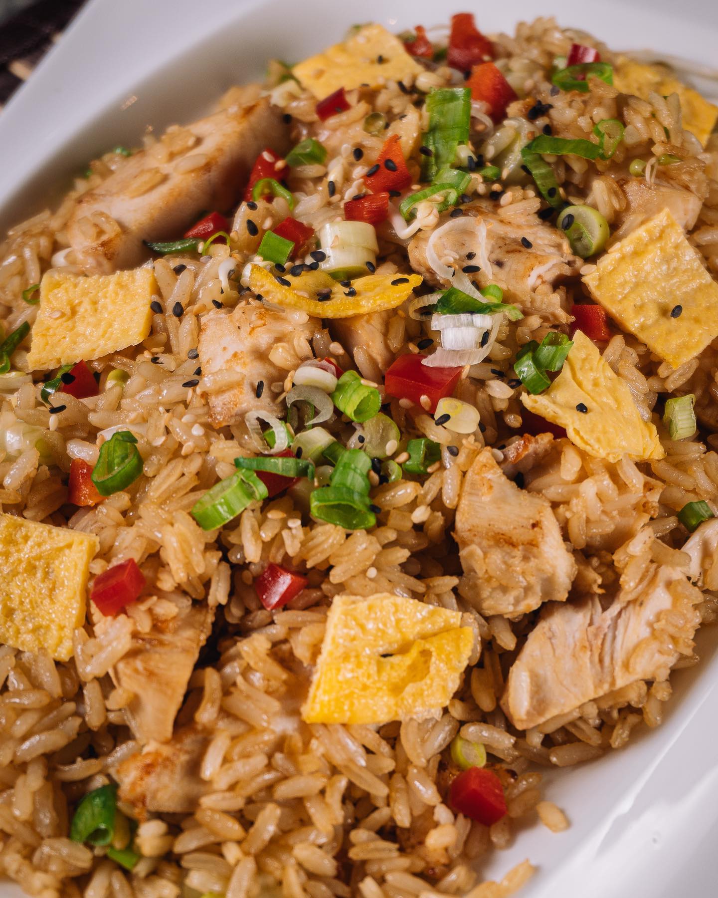 Pollo Inca - ¿Sabes de qué plato se trata? • Arroz 🍚...