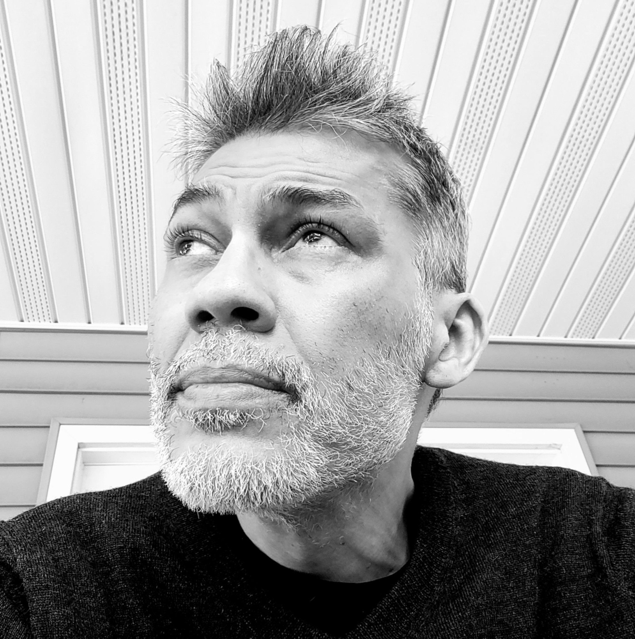 Do these people hear themselves?? 🤮😫 | Juan-Elias Riesco