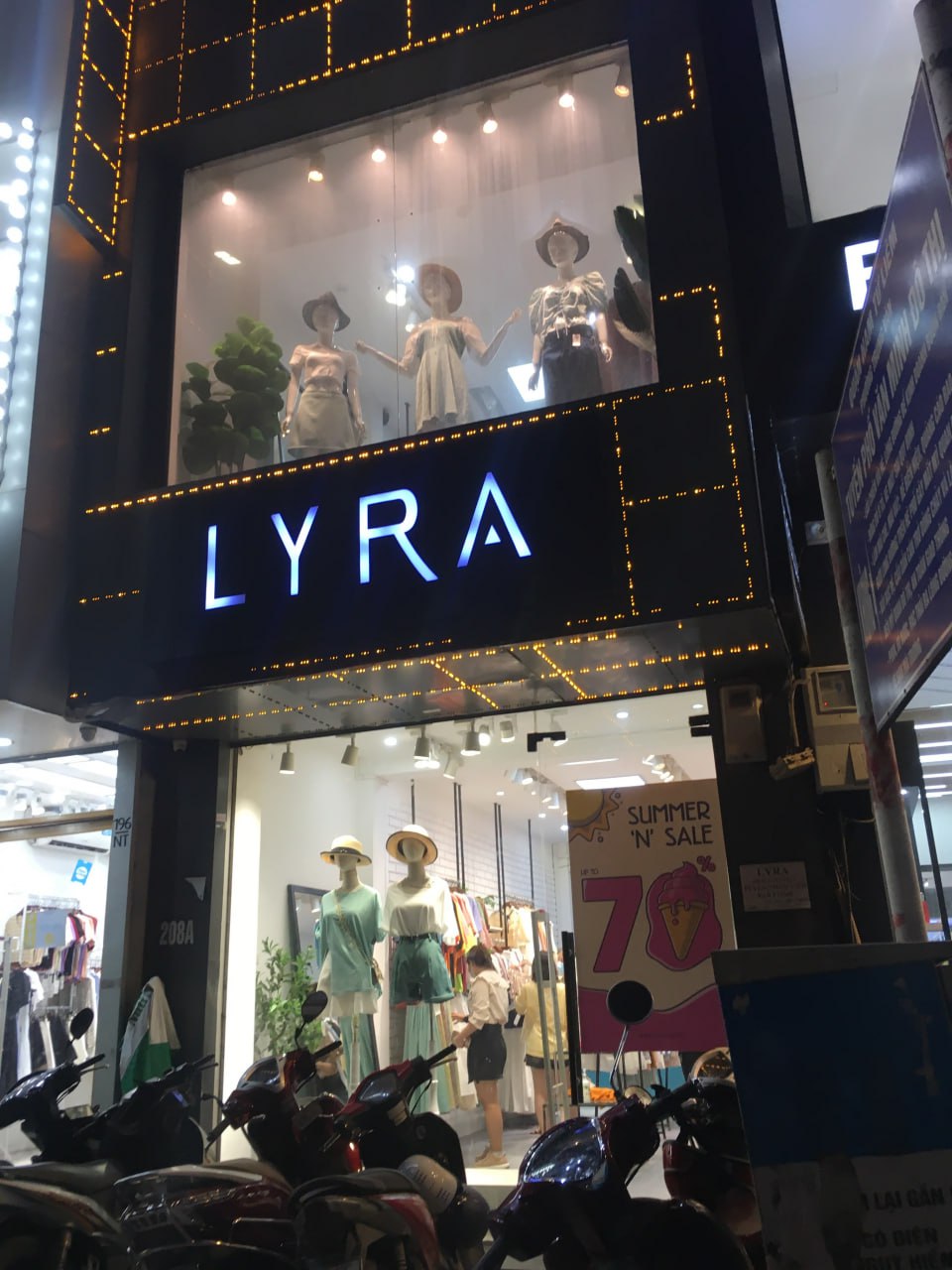 Ly Ra Shop | Hanoi
