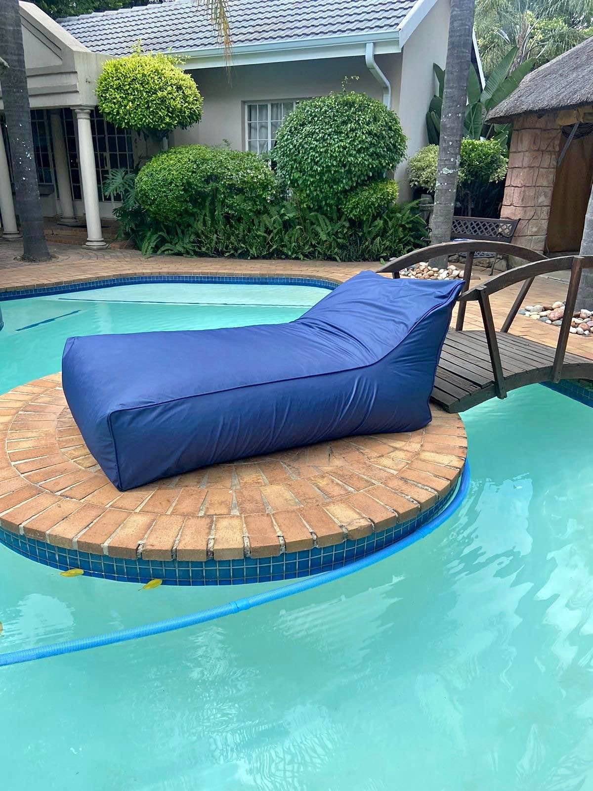 Pool Loungers for sale in Roodepoort, Gauteng | Facebook Marketplace ...