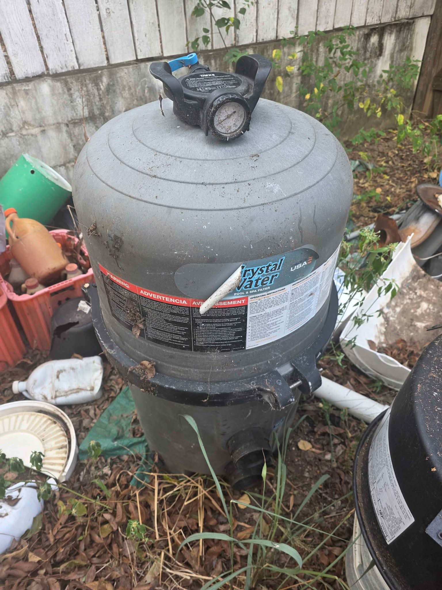 Used pool filter parts not a hole filter i have a lot of parts for ...