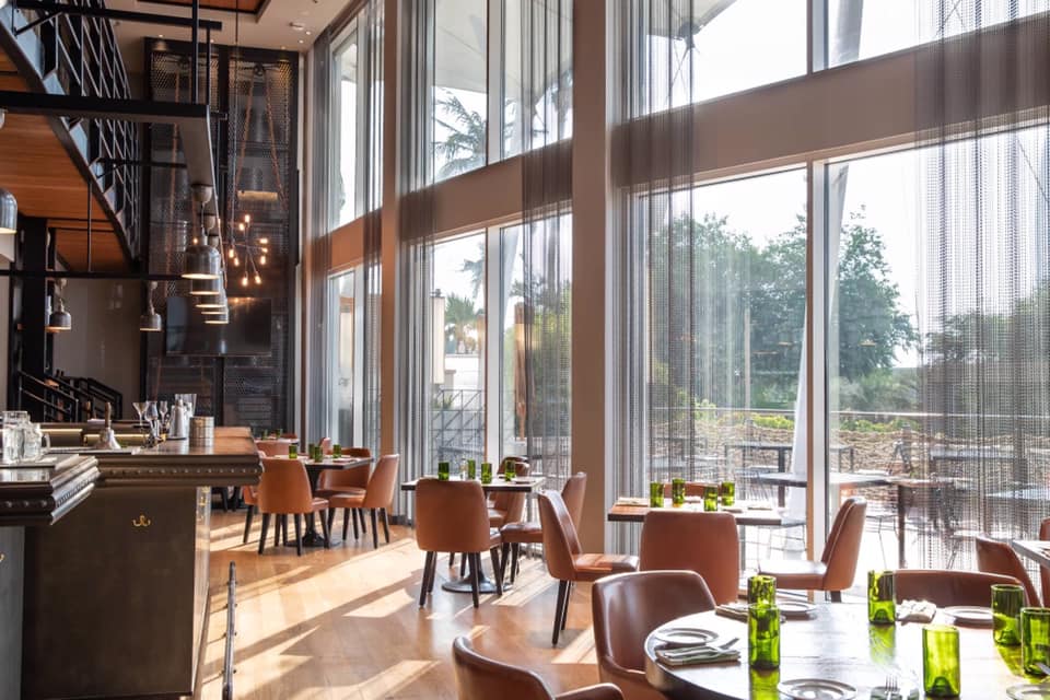 SPOTLIGHT ON JUMEIRAH BEACH • Fresh from unveiling a brand-new look and ...