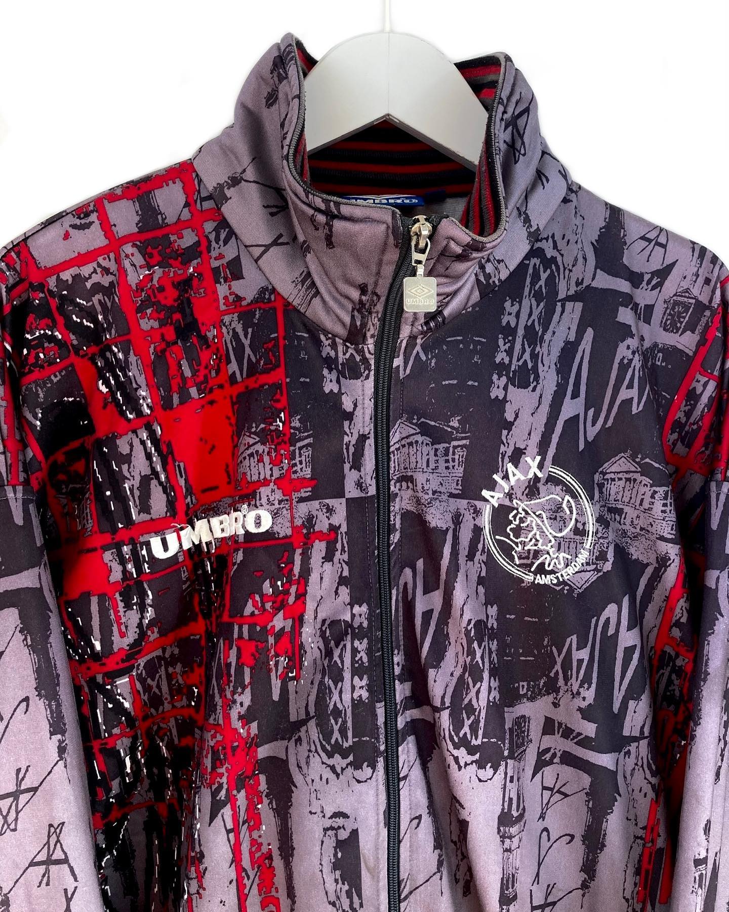 Ajax 1989-91 Player Issue track jacket Umbro at their very best ?