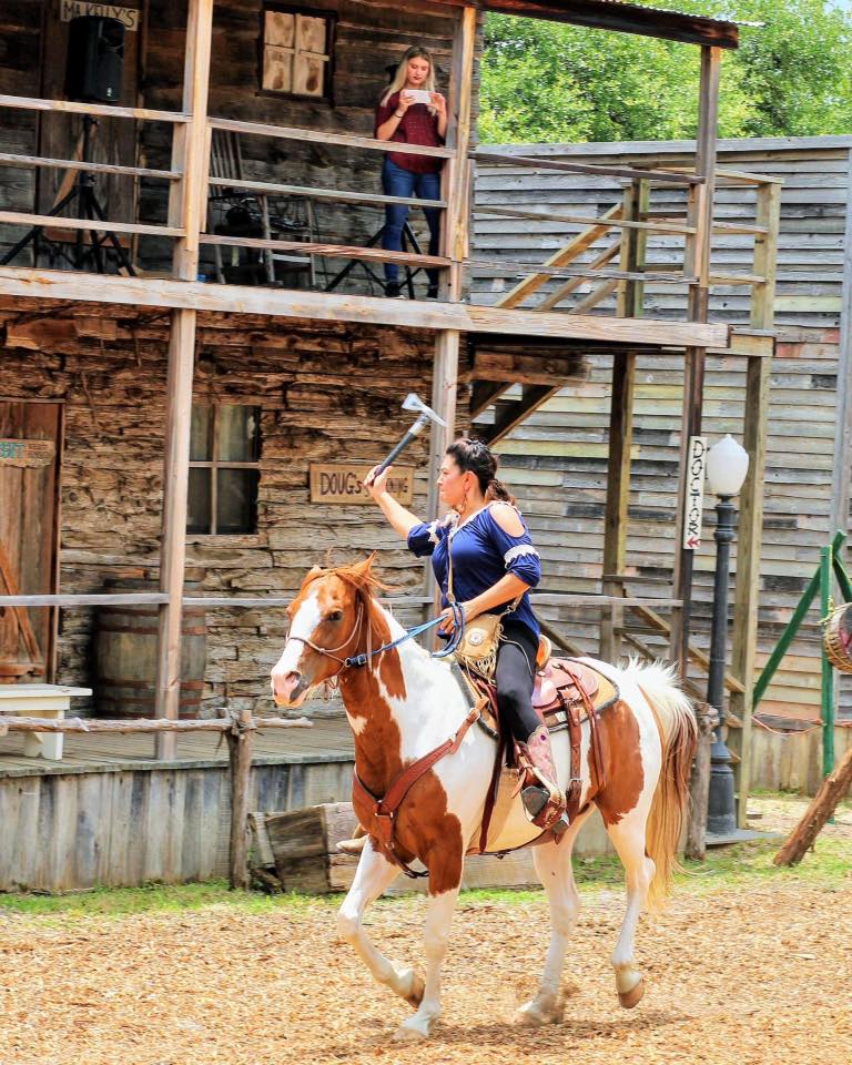 The Rhinestone Roper Show