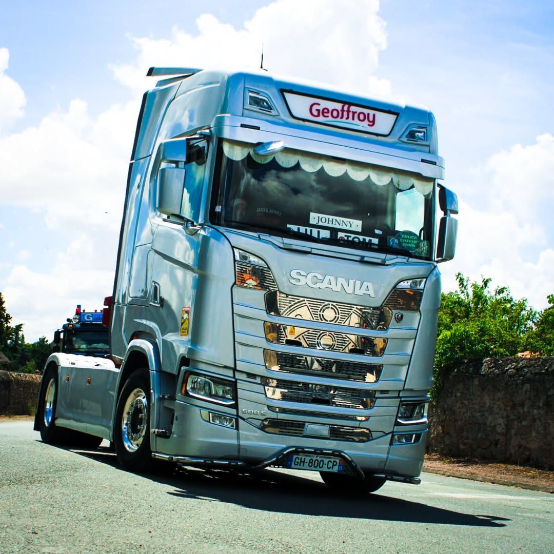 Scania Rhône-Alpes - Appel aux fans de Scania ! 🚛 Saurez-vous nous dire ...