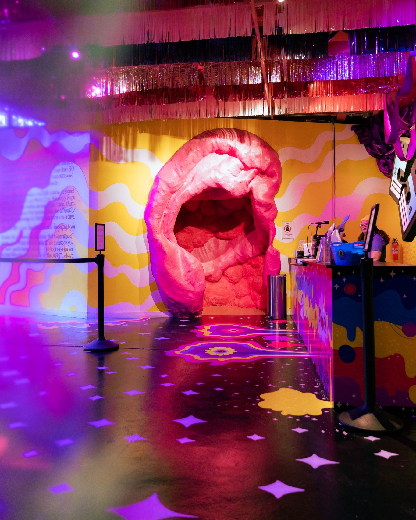 アート・デザイン・音楽 Ex Fabrica Explore immersive art at Mix-Tape in Oklahoma City