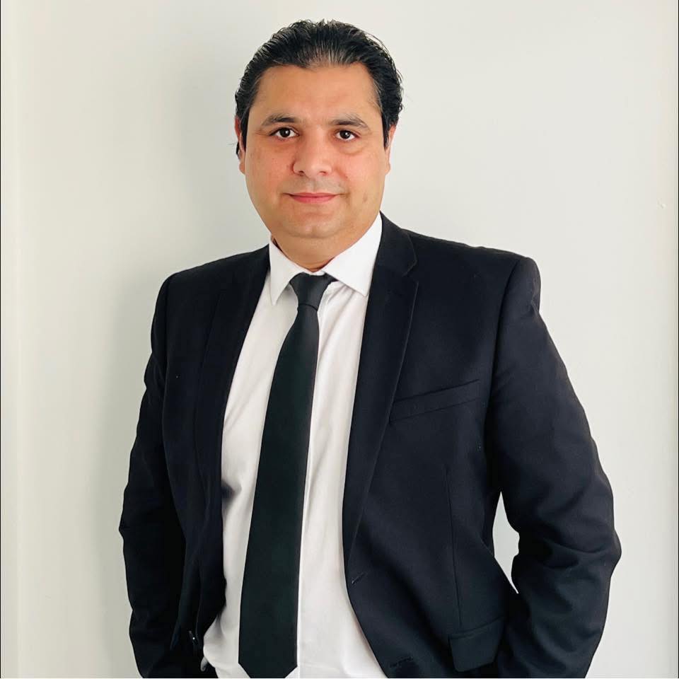 Qaiser Bari - Qaiser Bari (7 Fagley Road Bradford,...