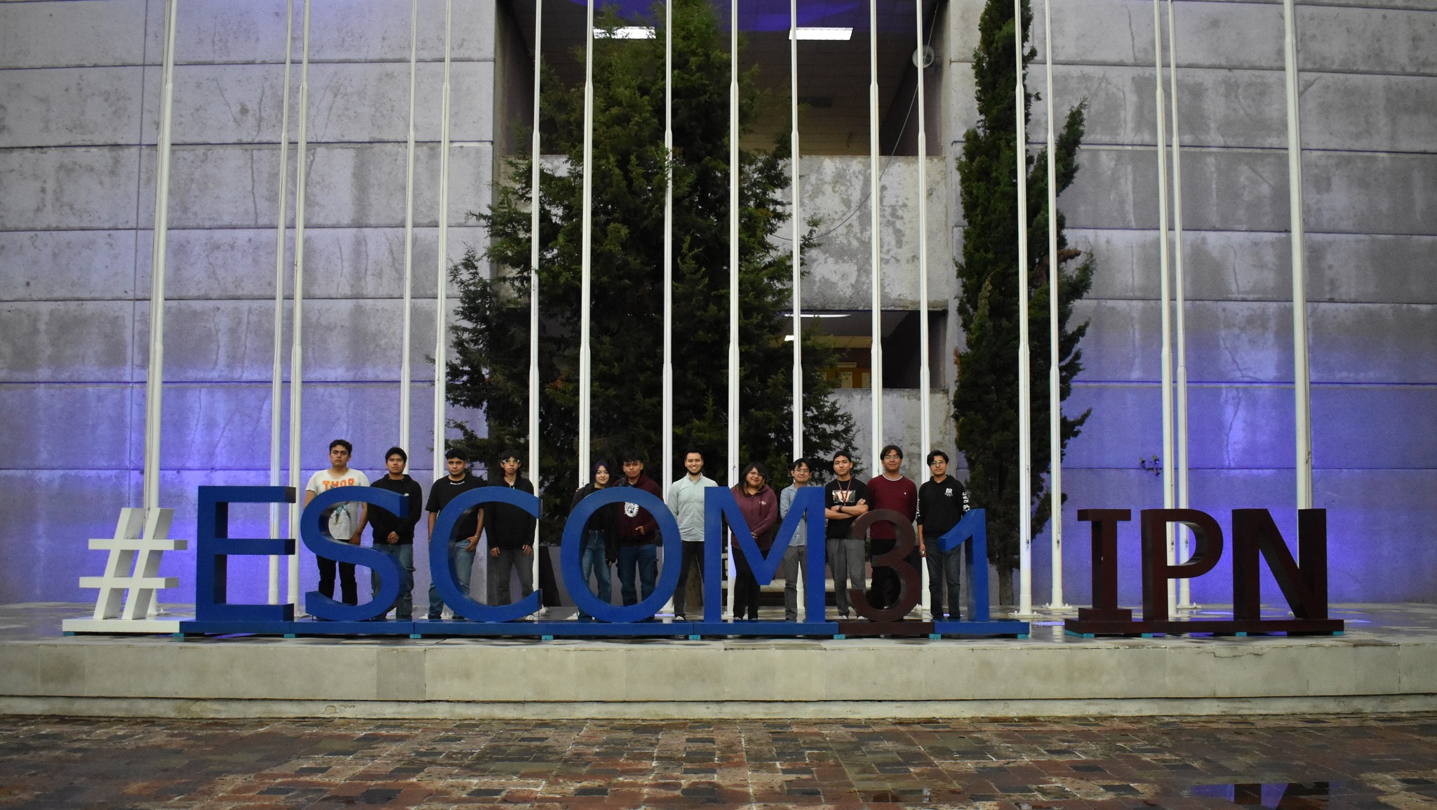 Escuela Superior de... - Escuela Superior de Cómputo IPN
