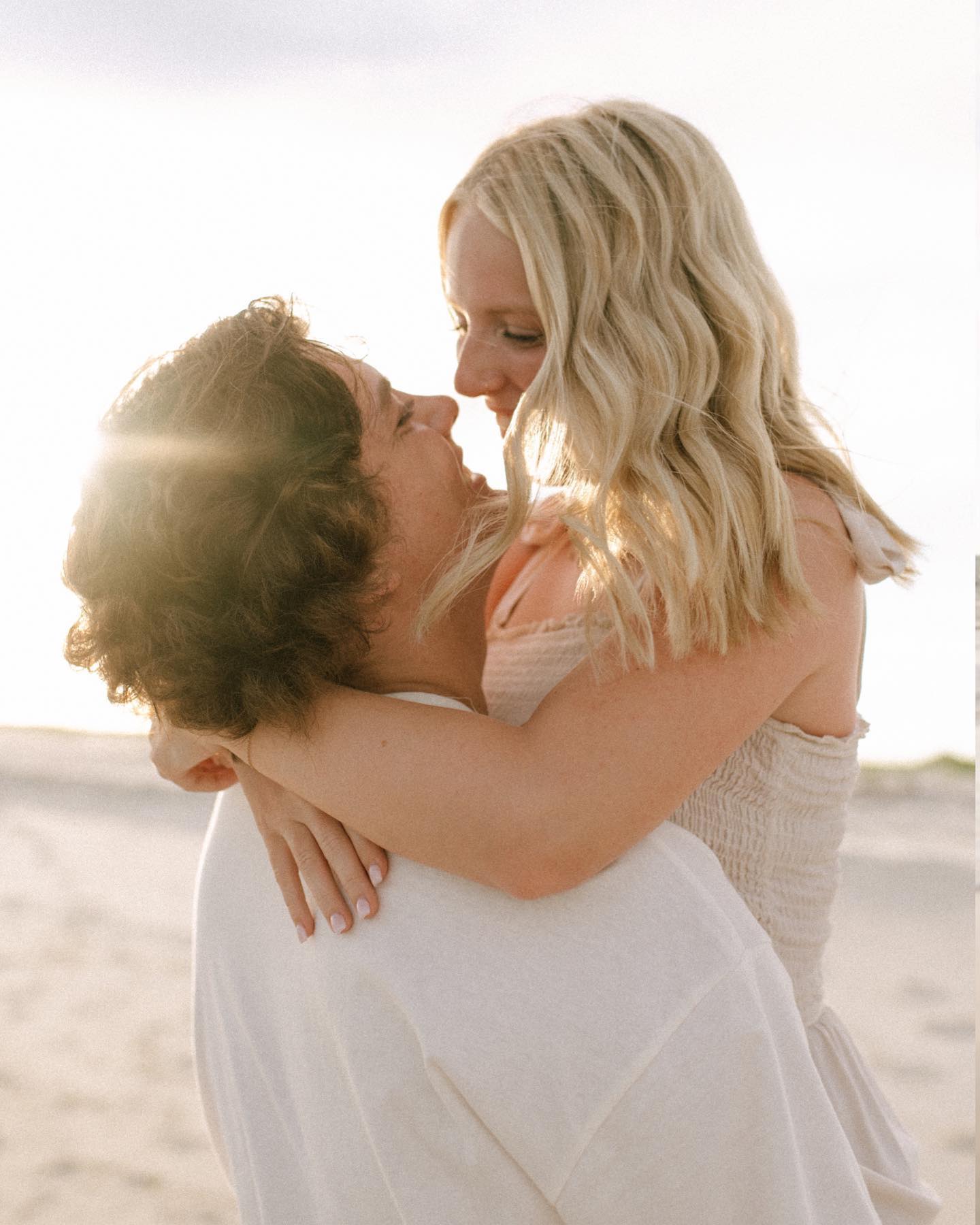 EMJ Visuals - how SWEET are these two? The cloudy weather...