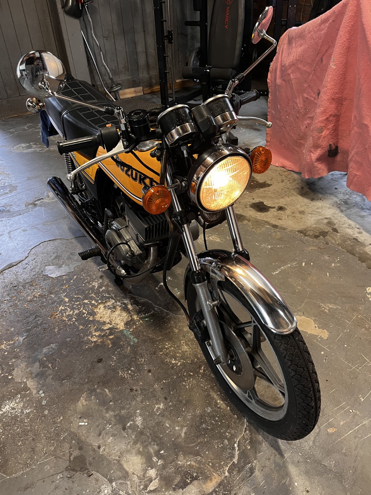 Looking for a ride that screams classic cool? This 1981 Suzuki