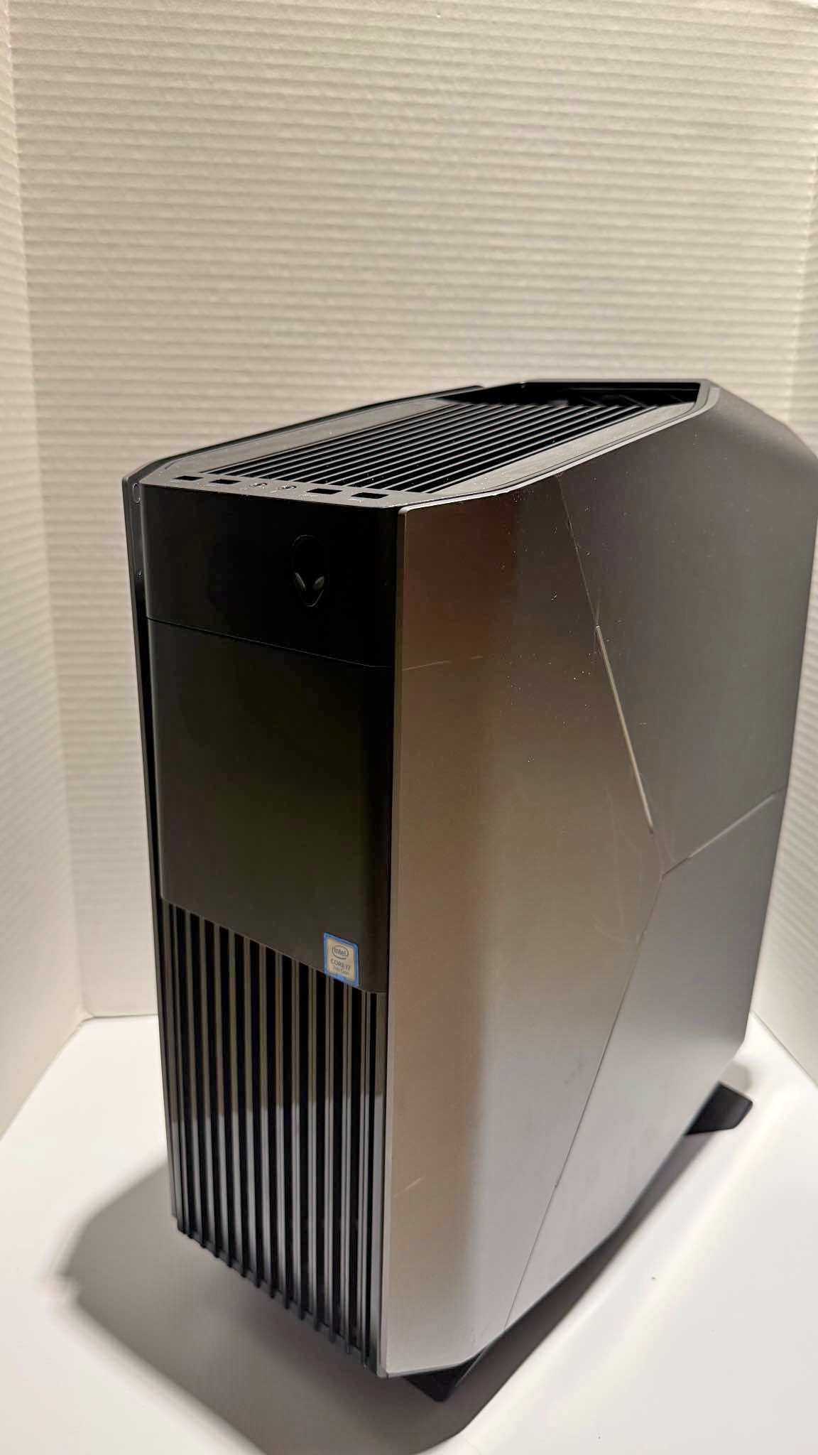 Alienware Aurora R6 Gaming PC - Desktop Computers - Hinsdale, Illinois ...