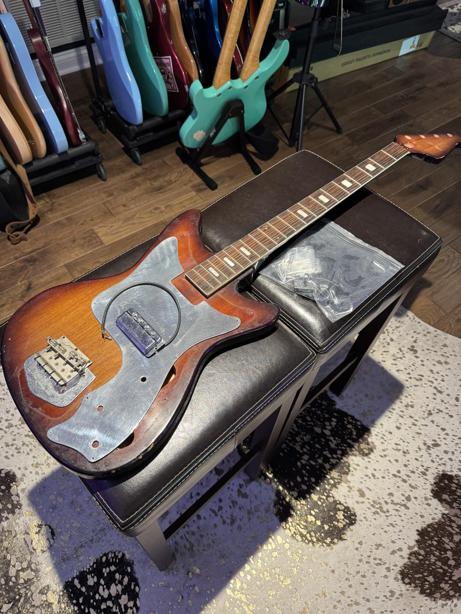 Is this white Zim-Gar guitar possibly gold?