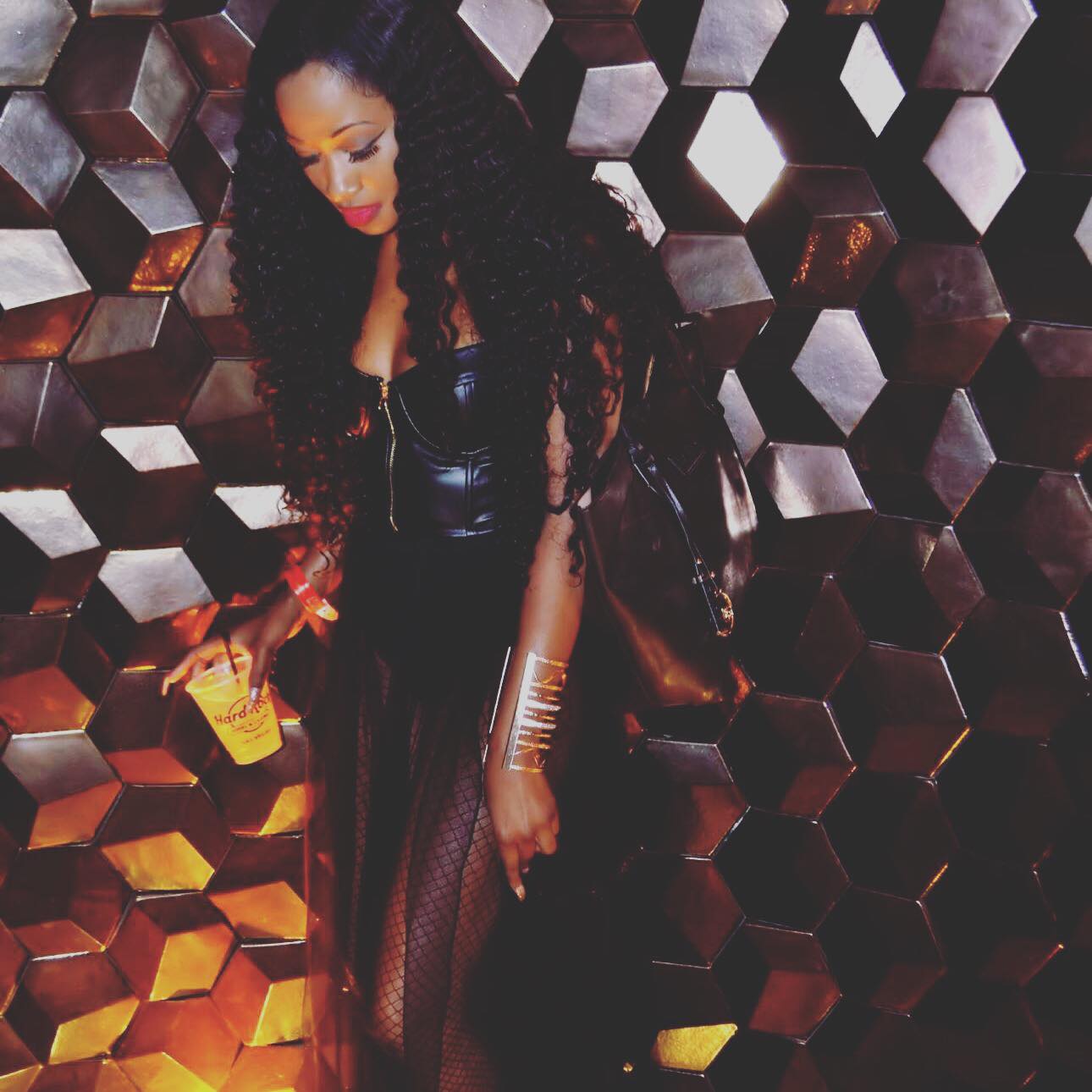 India Morel India Morel updated her cover photo.