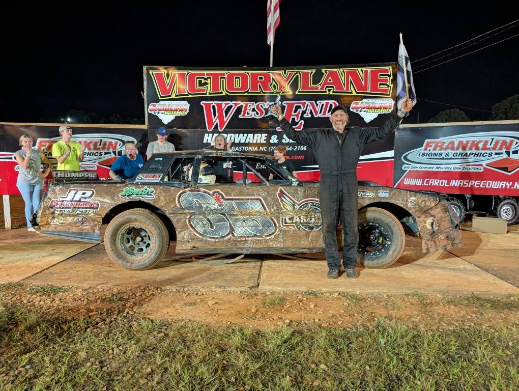 Carolina - Dustin Thompson #3t15 Thunder Bomber | Facebook