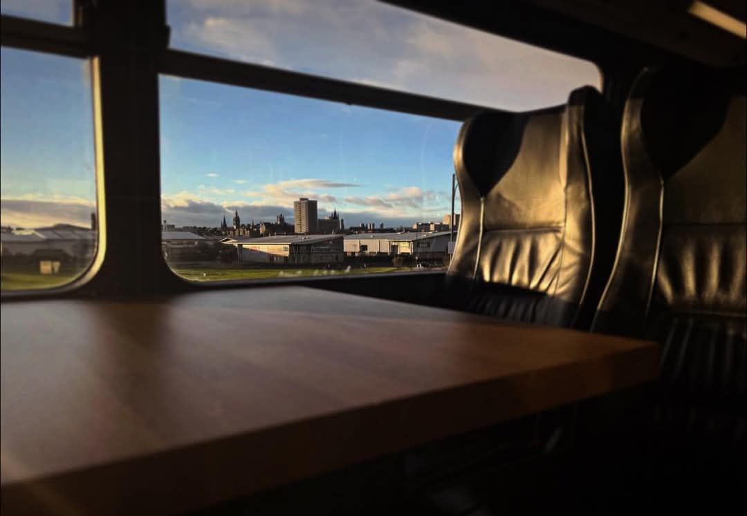 The Highlander Cafe Bus