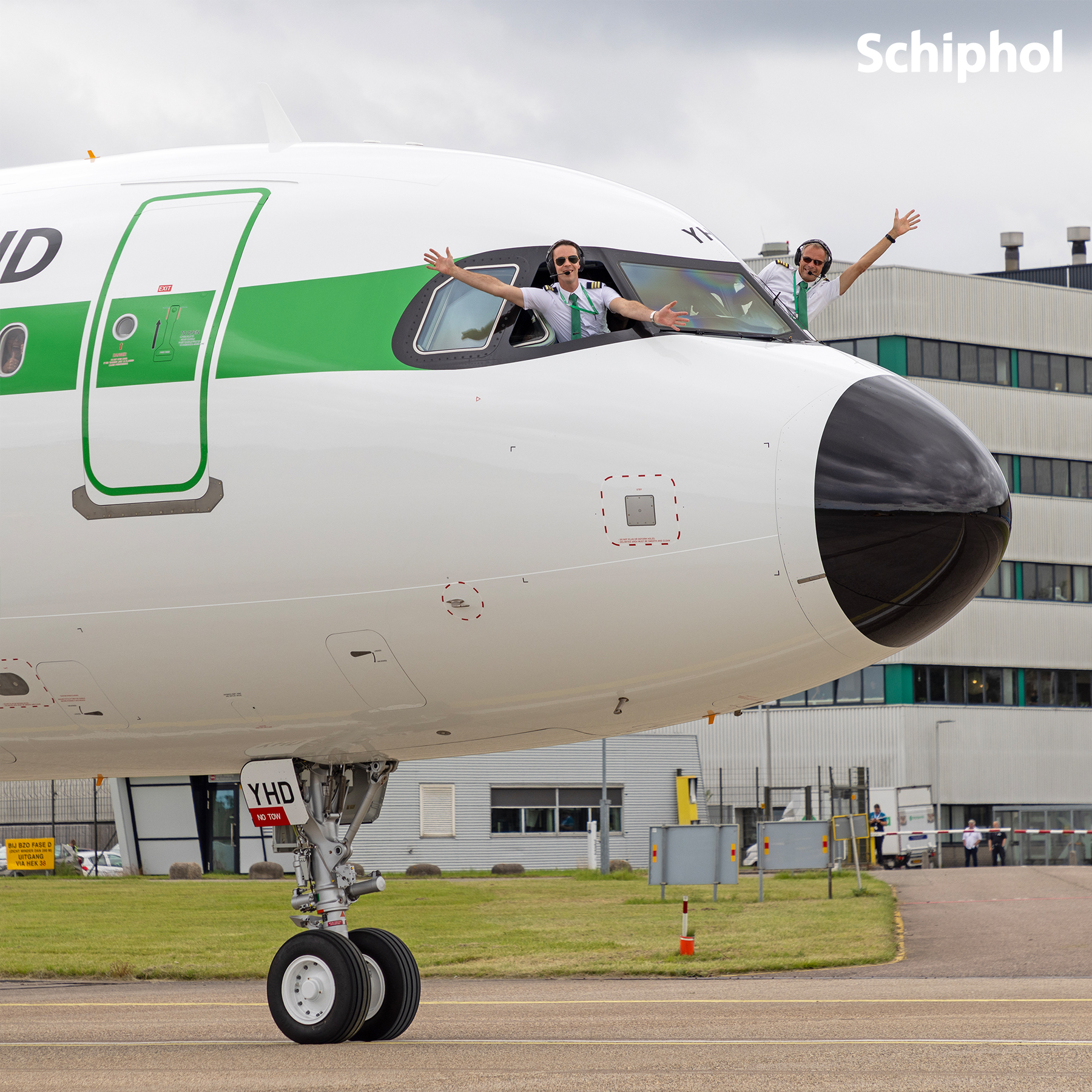 Let's go back in time! Transavia's retro Airbus A321neo just