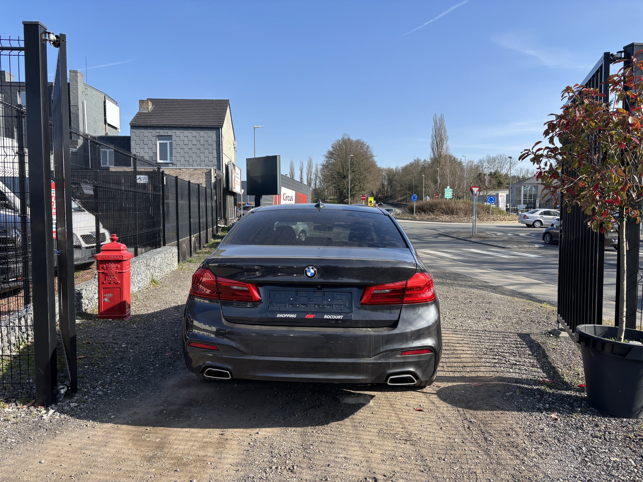 Defra Cars | Rocourt