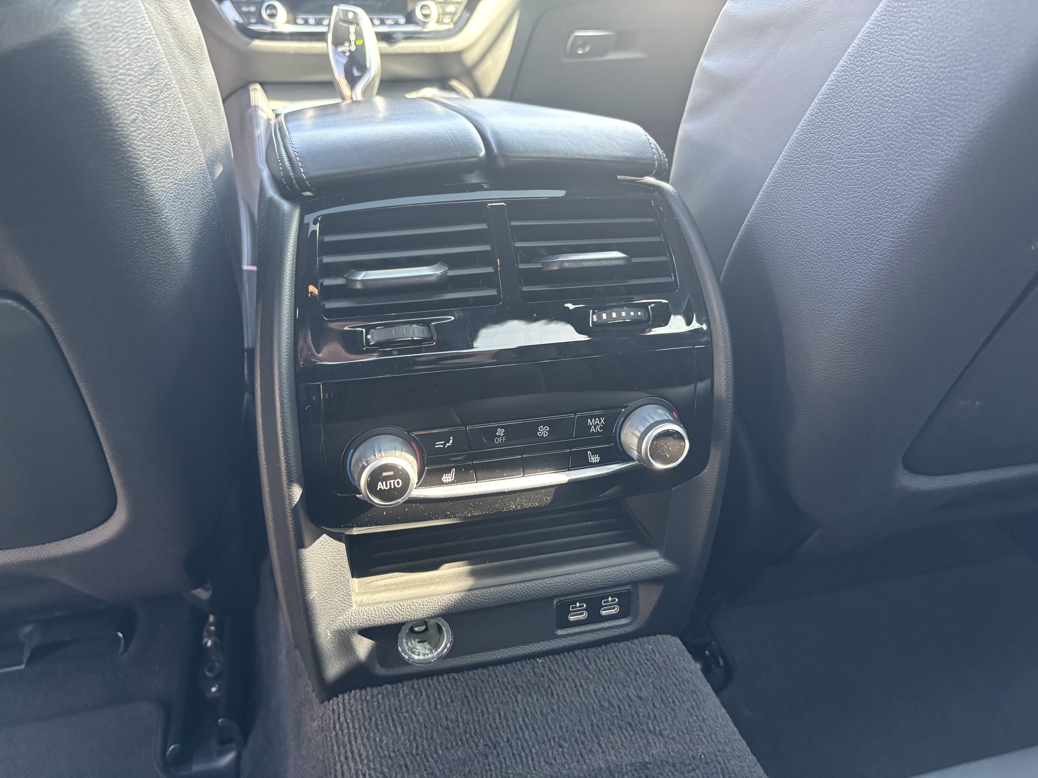 Defra Cars | Rocourt
