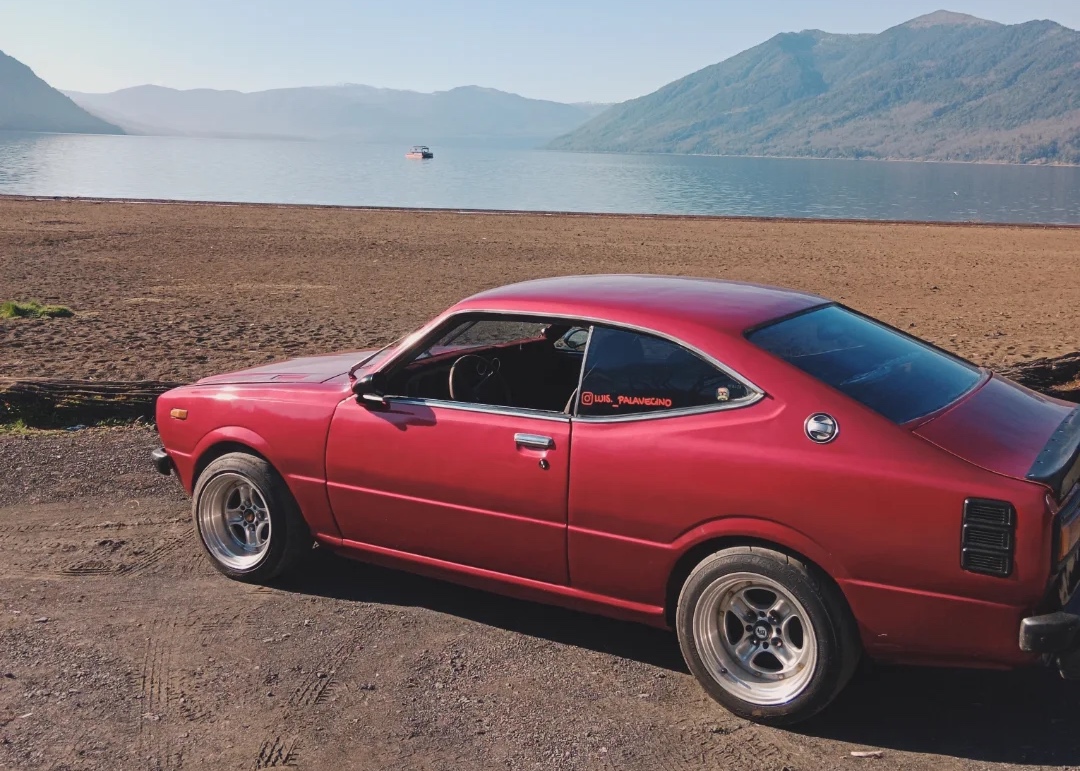 Rolla Garage - This Corolla KE35 from Chile was carefully... | Facebook
