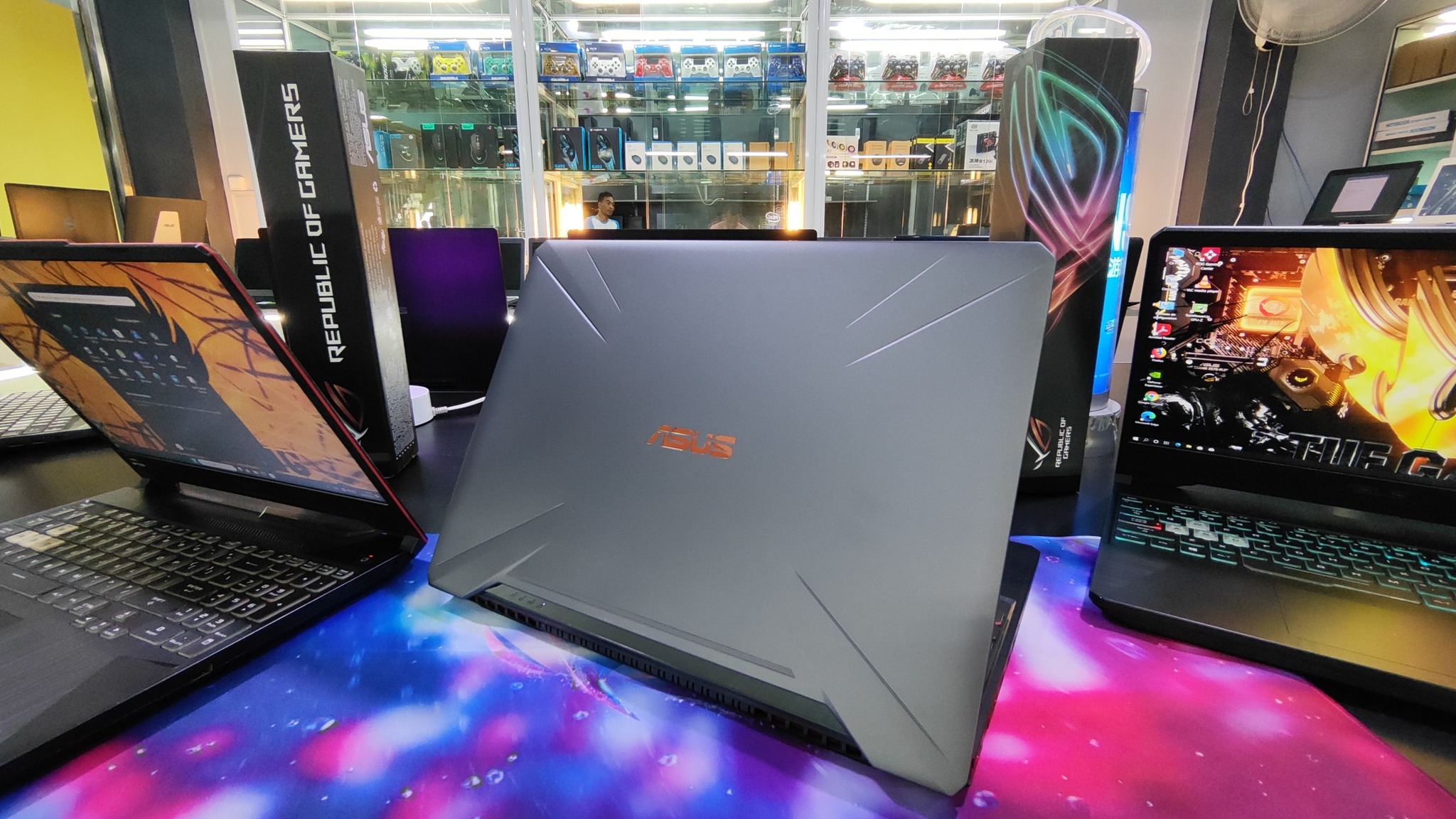 CLE - GAMING LAPTOPS ASUS ROG FX-PRO 6th GENERATION 👉 ASUS ROG GL552VW ...