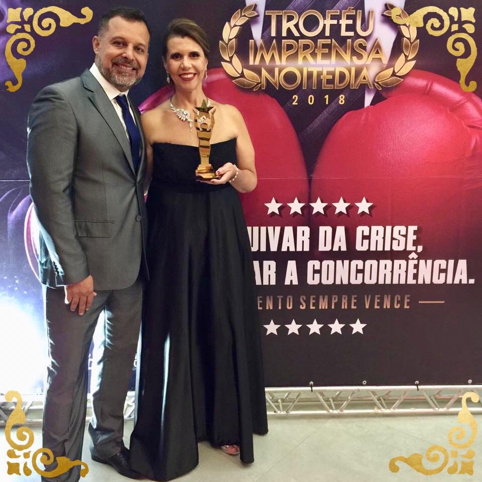 Dra. Anna Paloma Ribeiro added... - Dra. Anna Paloma Ribeiro