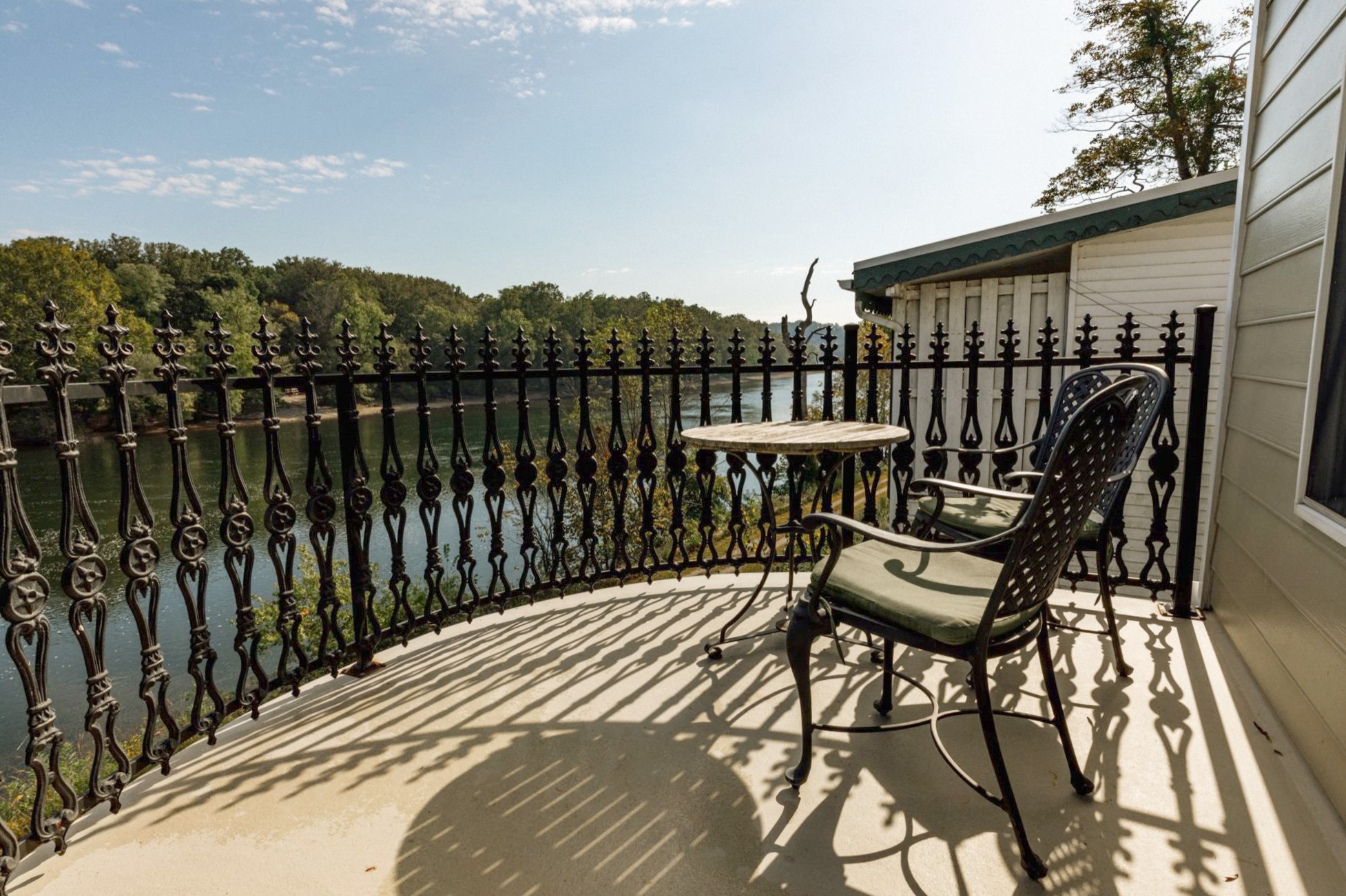 The Black - 🌺🌳 Book your Riverside suite & enjoy the front-row view of ...