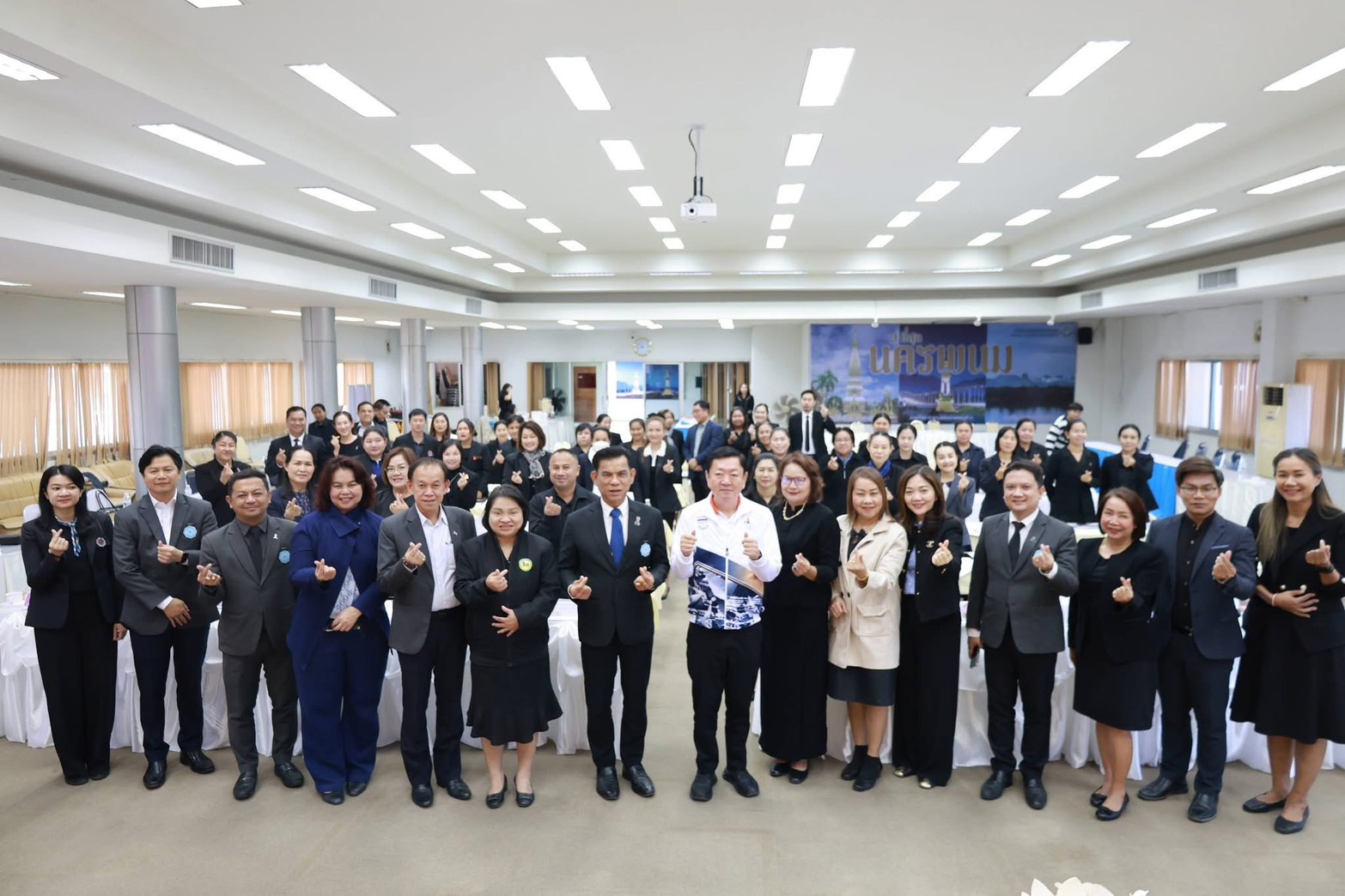 คณะศึกษาศาสตร์ - กิจกรรมไหว้ครูของนิสิตโครงการเพชรในตม . 🗓️ วันพฤหัสบดี ...