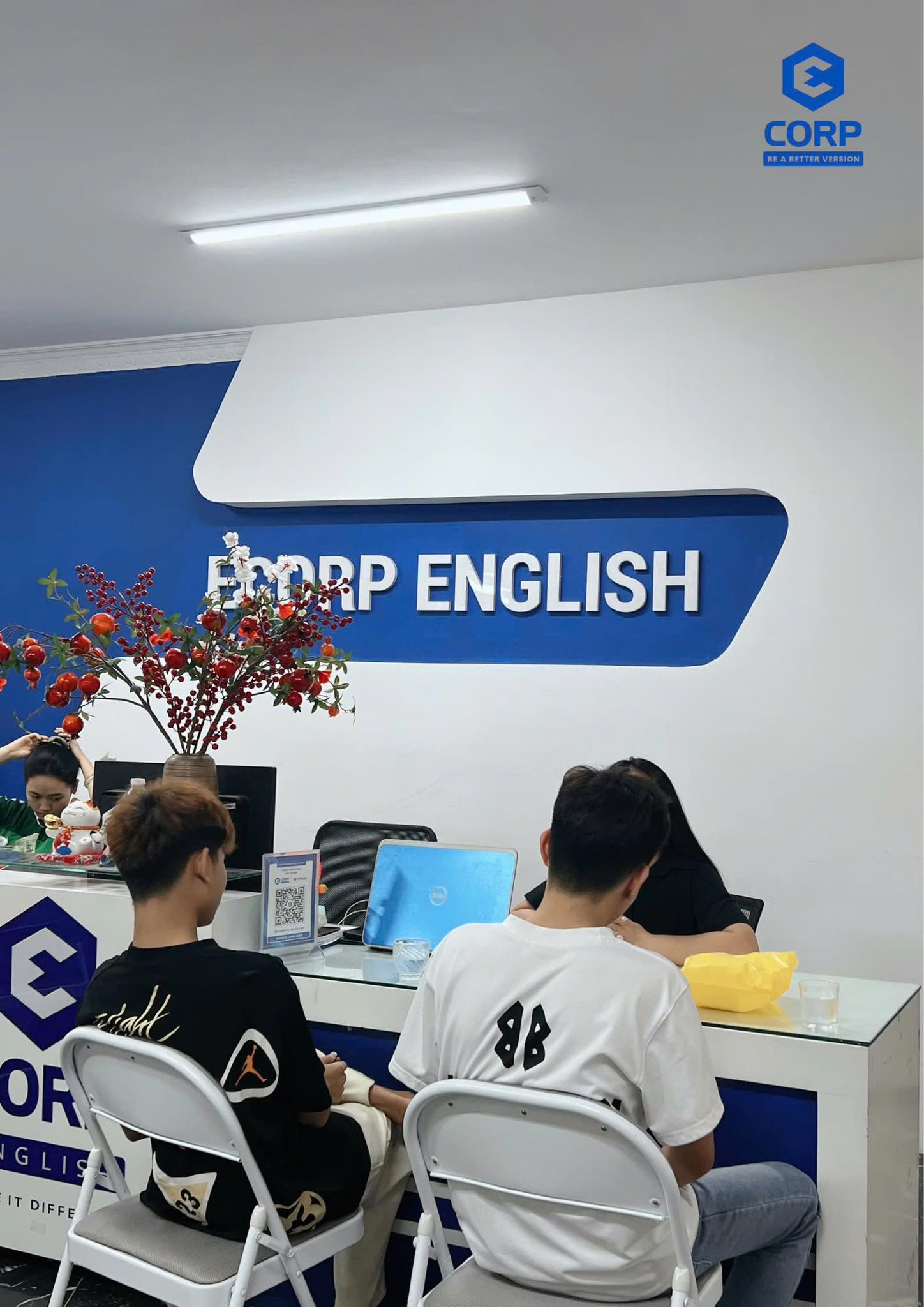 Ecorp English - Tiếng Anh giao tiếp & IELTS | Hanoi