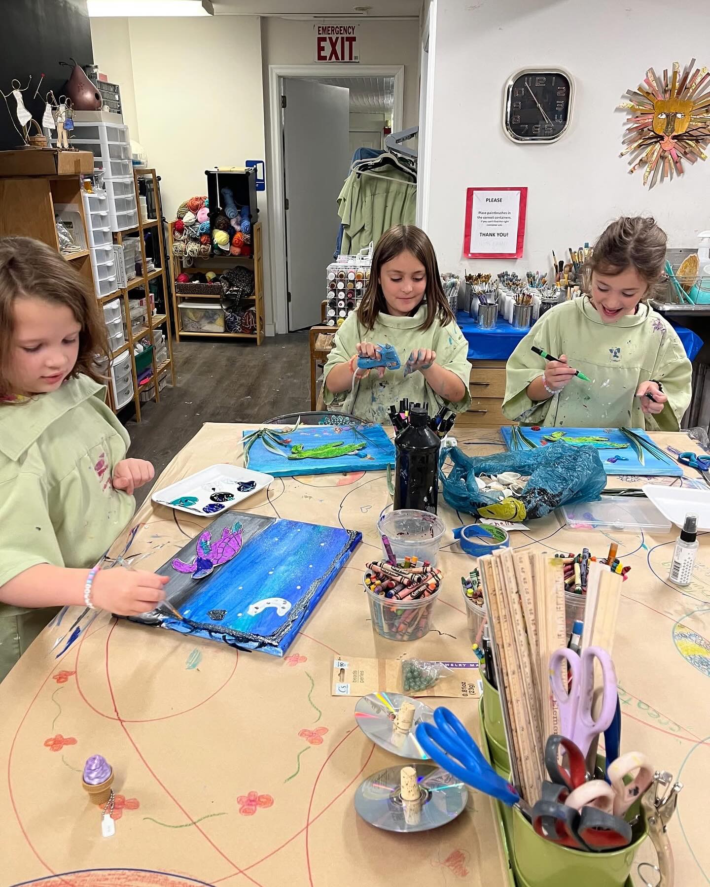🎨 Kids’ Art is Back on Thursdays!... - Bloom Creative Studio | Facebook