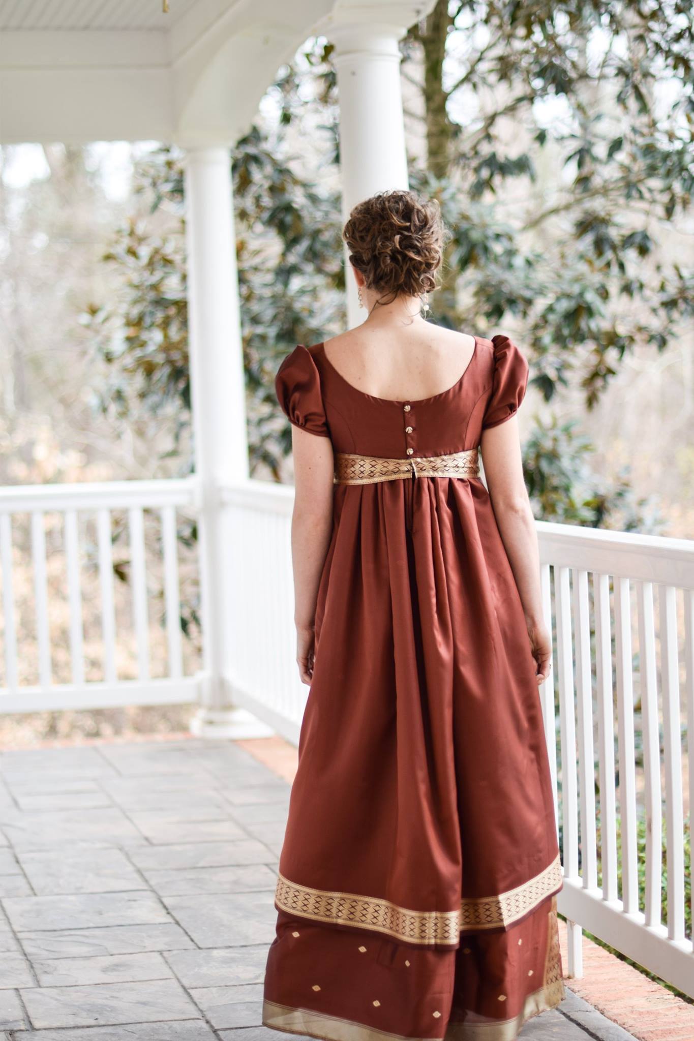 We also have a couple of Regency dresses in the shop now! #priorattire #stockitems #silk #napoleonic #regency #roundgown #empireline #historicalcostuming