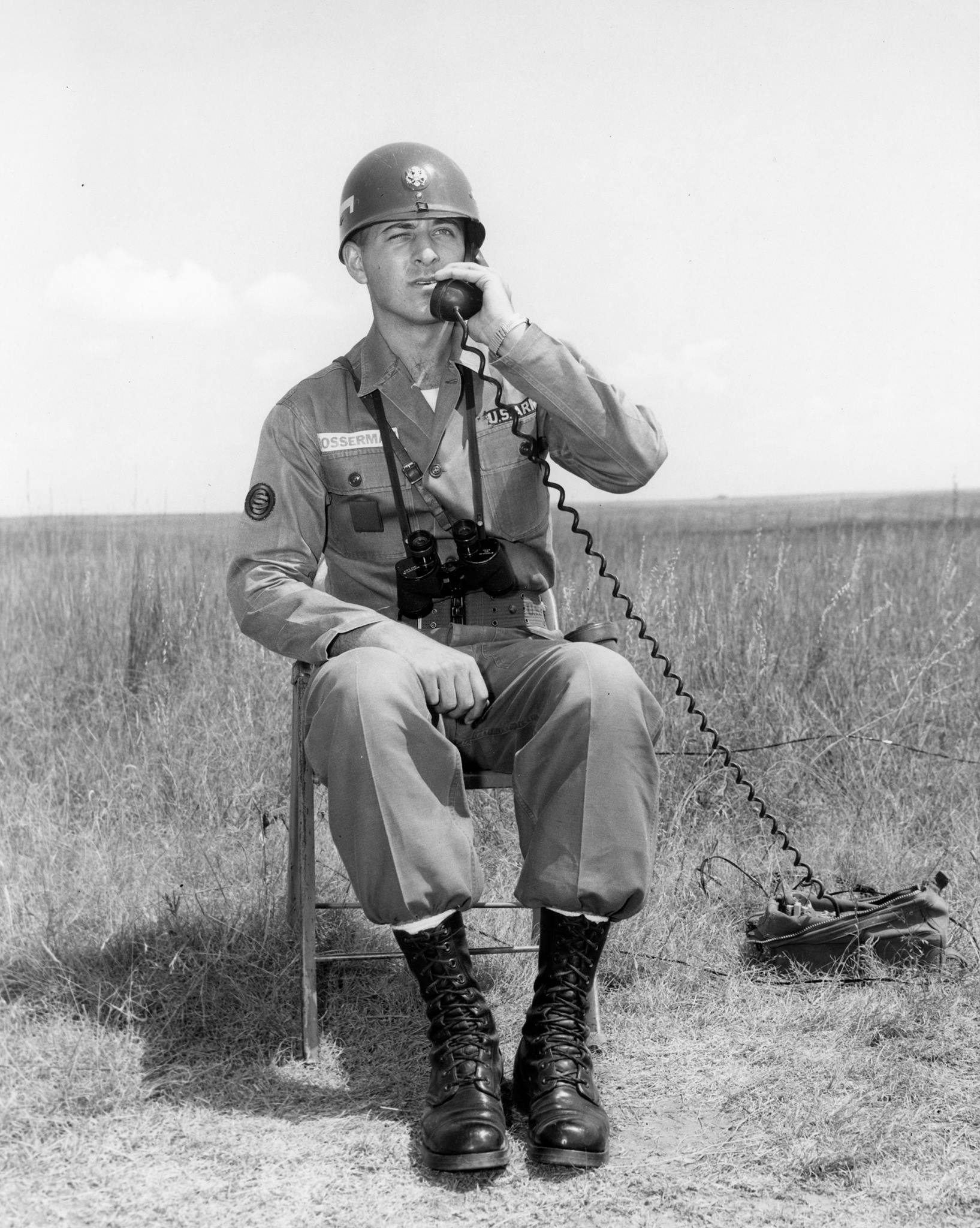 Artillery - Candidate David Bosserman (Class 6-61) operates telphone ...