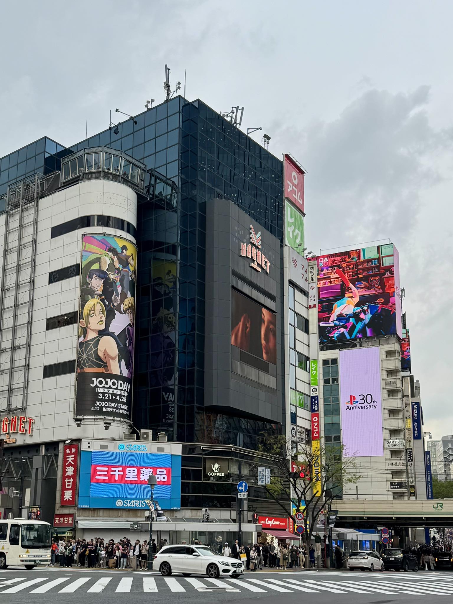 Waiting for the lights to change at Shibuya Scramble