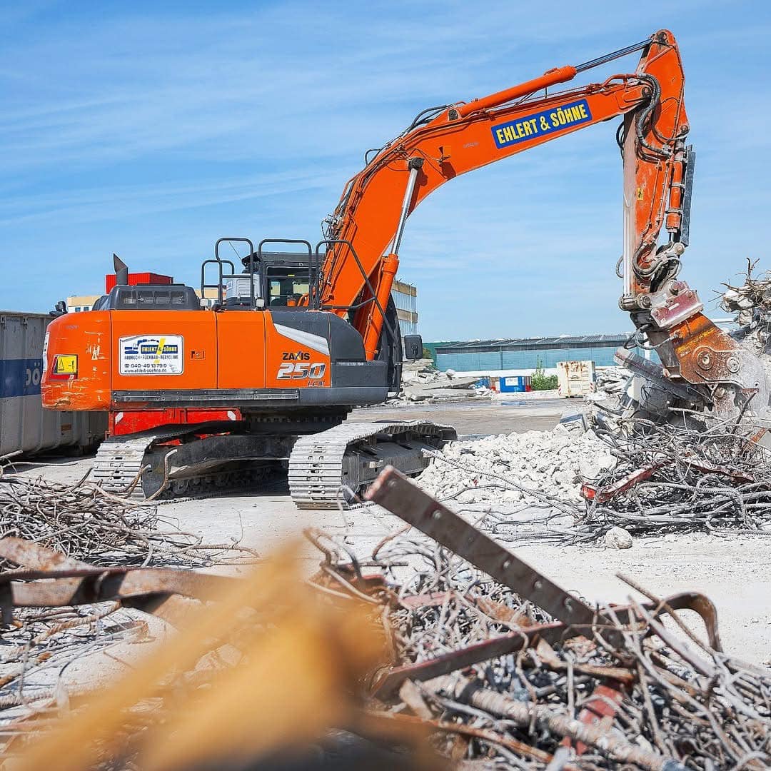Total dismantlement of the waste landfill site in Koelliken