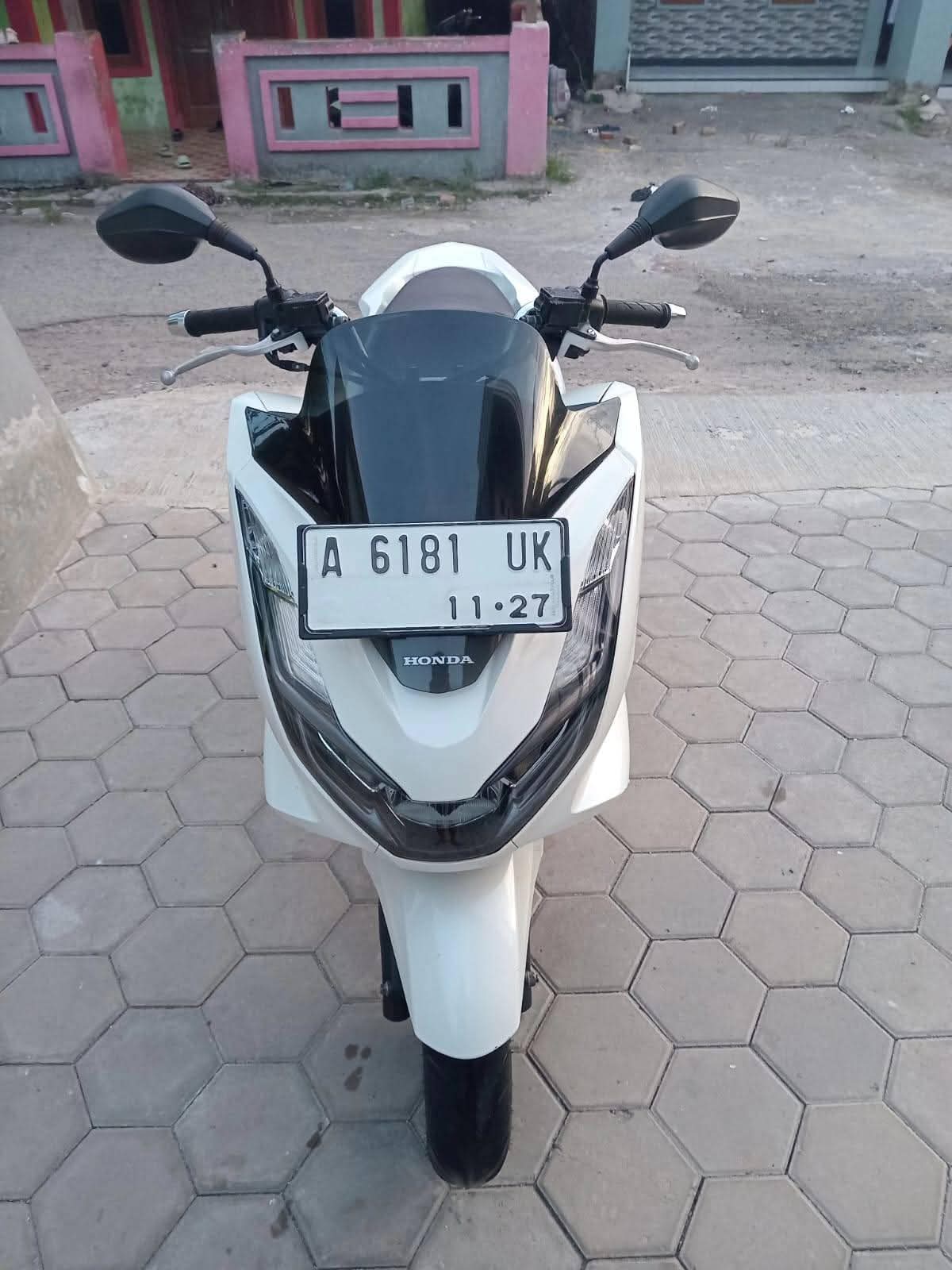 2022 Honda PCX160cc 2022 CBS motor masih ORI deler - Motorcycles ...