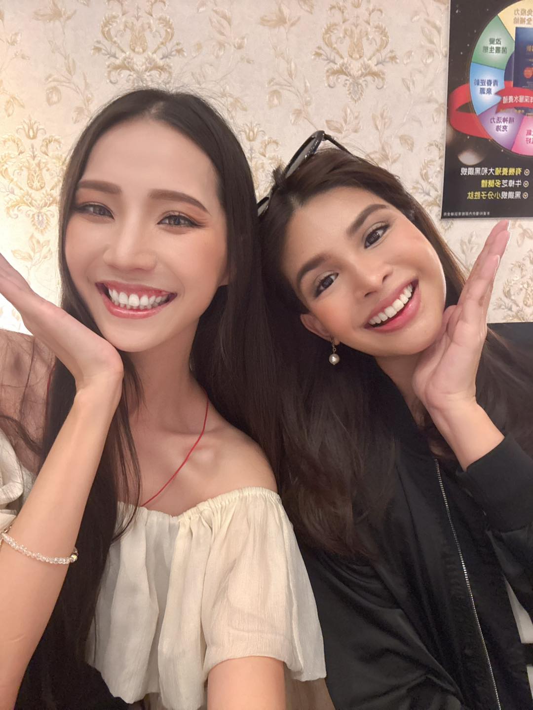 黃韻霏Anita - 黃韻霏Anita added a new photo.