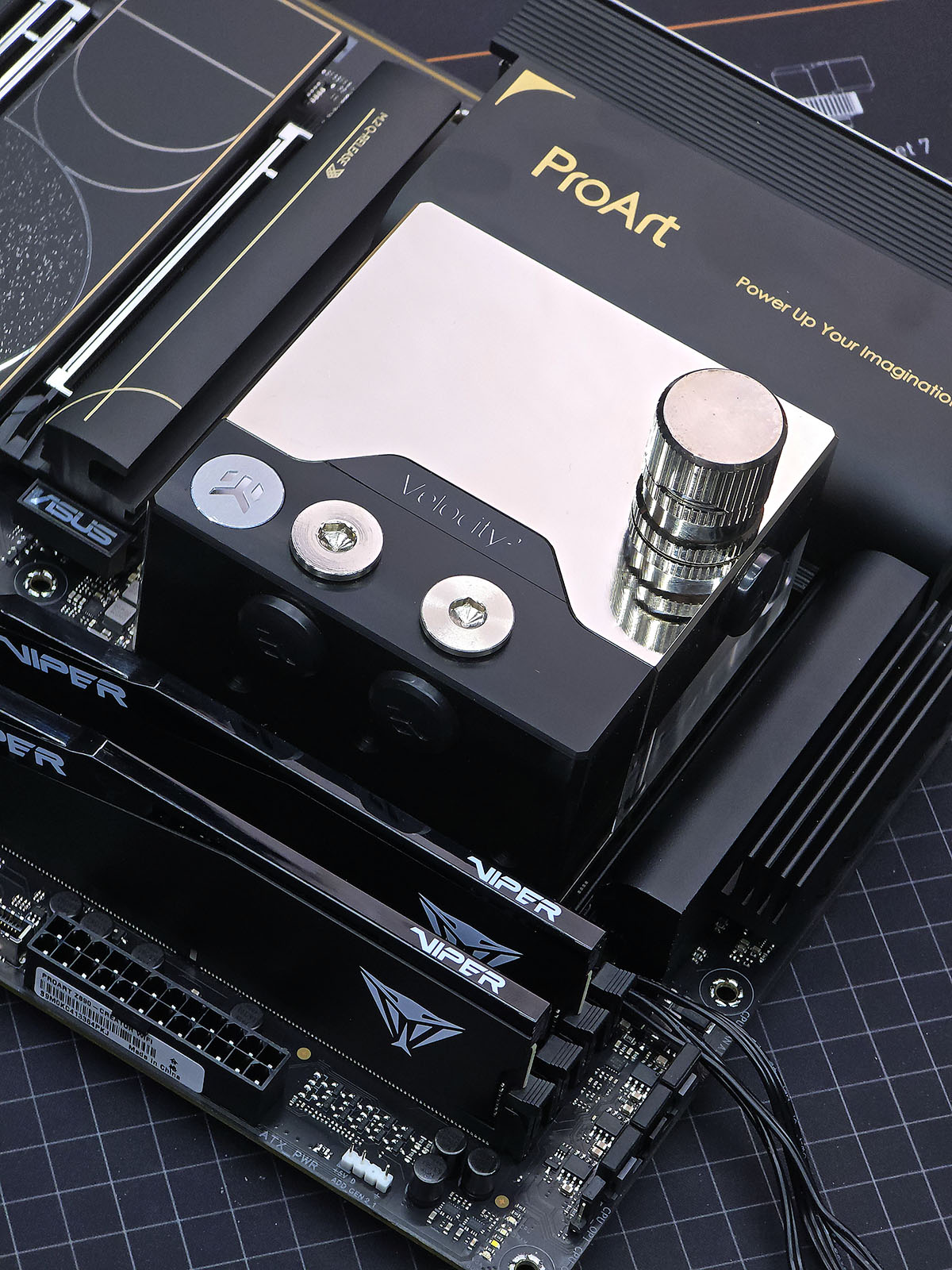 SS - neSSa - ProArt MINI PC, Progress... Hardware: Asus ProArt PA402 ...