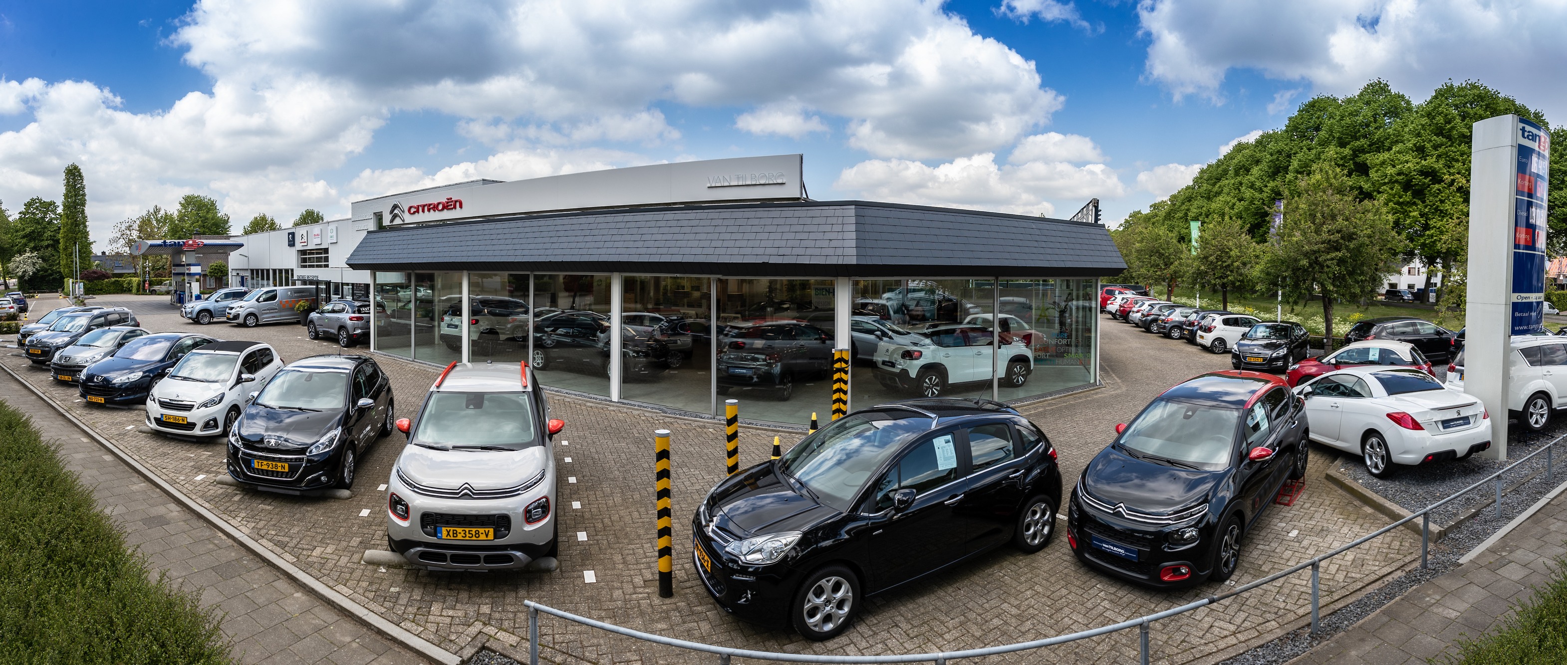 Autobedrijf - 🚗 𝗧𝗼𝘆𝗼𝘁𝗮 𝗖-𝗛𝗥 𝟭.𝟴 𝗛𝘆𝗯𝗿𝗶𝗱 𝗗𝘆𝗻𝗮𝗺𝗶𝗰 🔋 Hybride rijden in ...