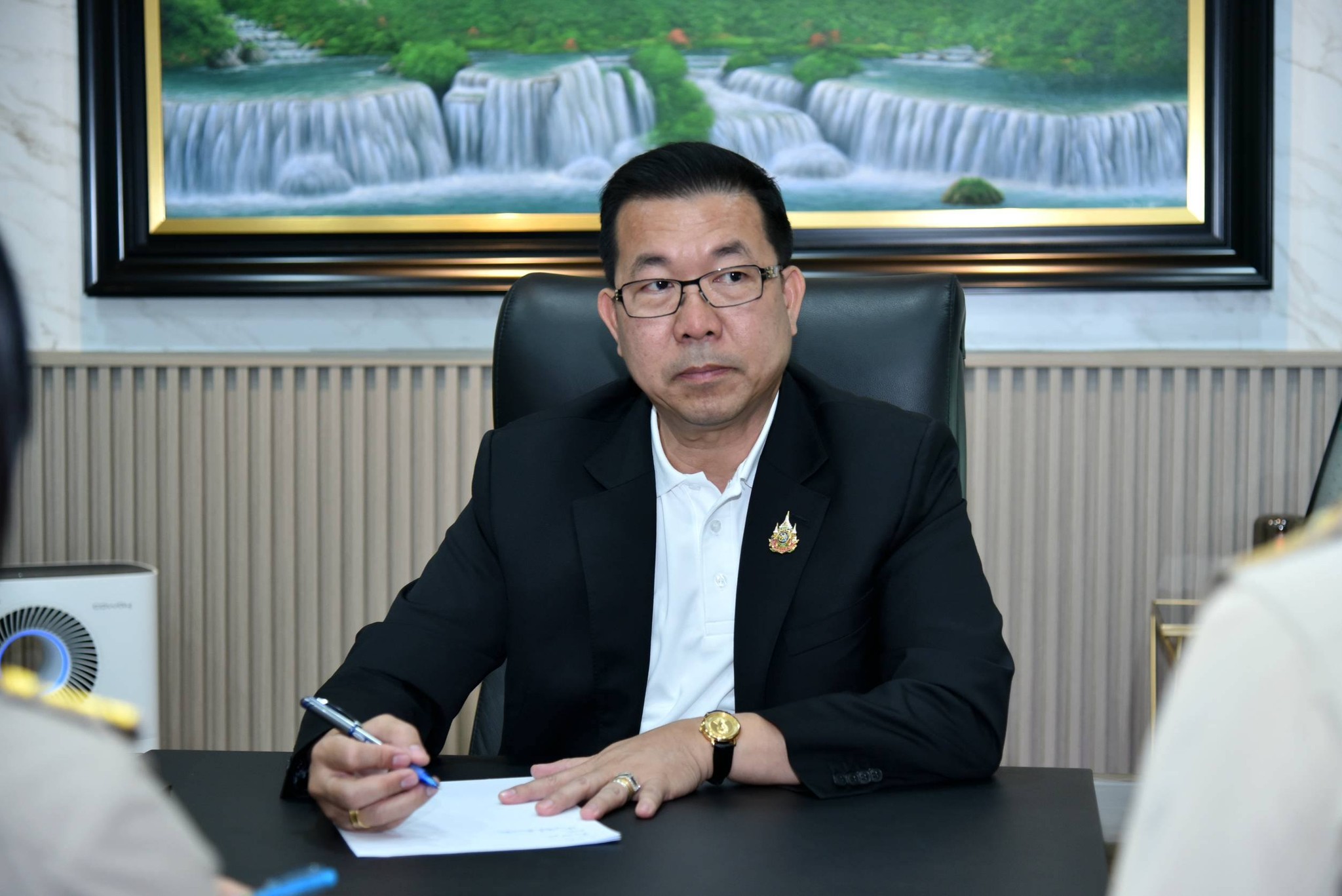 กรมพัฒนาที่ดิน - มอบ พด.13 ไมคอร์ไรซาสำหรับข้าวโพด แก่หมอดินอาสาผู้รับ ...