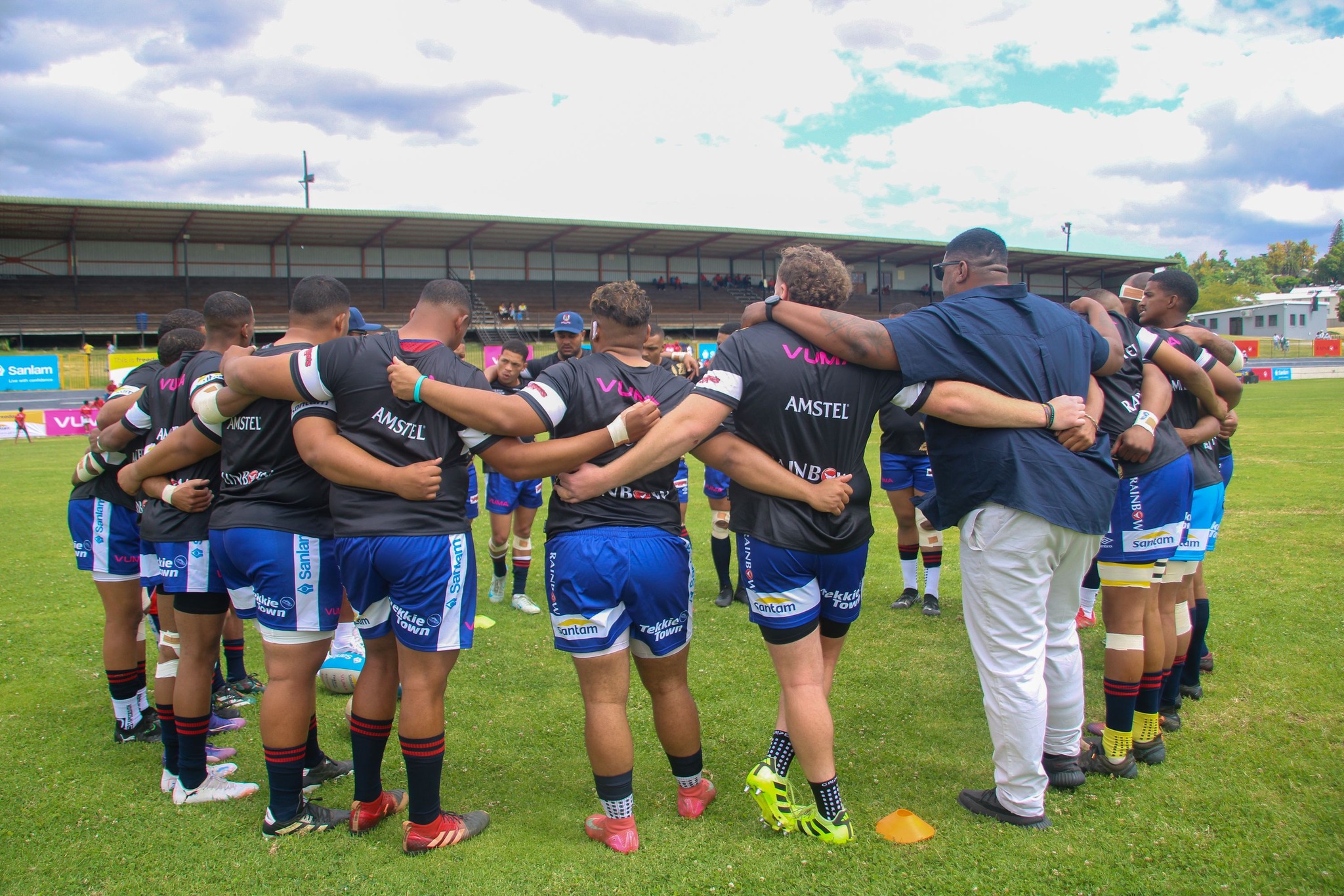 🌹🏉 The 2026 Rugby Season is... - Roses United Rugby Club | Facebook